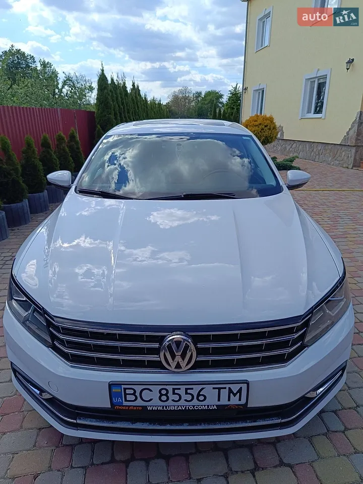 2017 Volkswagen Passat - мініатюра 19