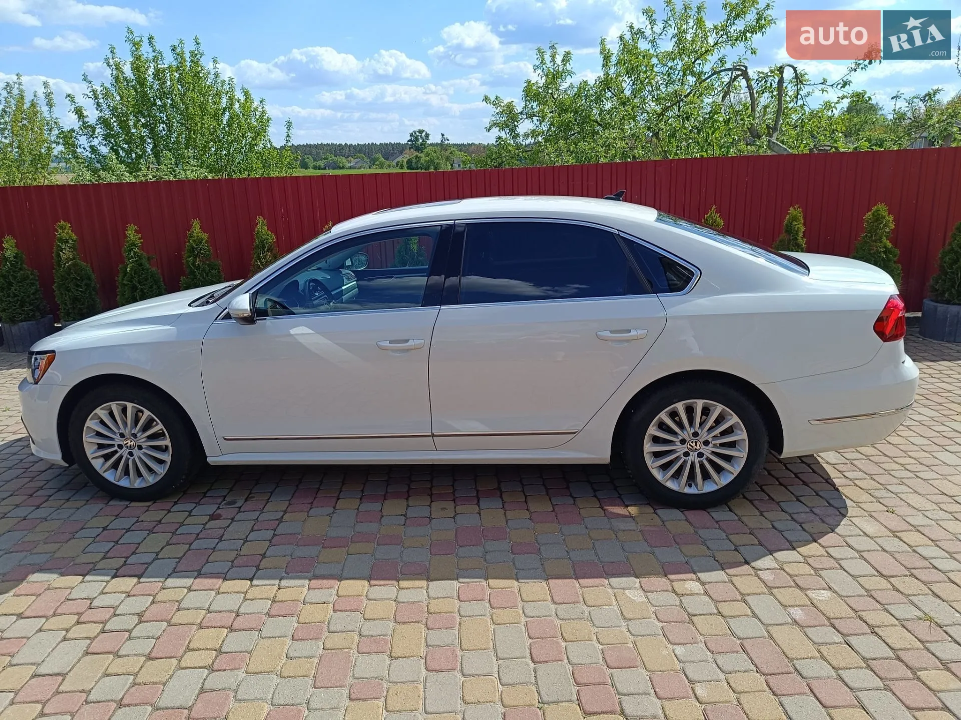 2017 Volkswagen Passat - мініатюра 2