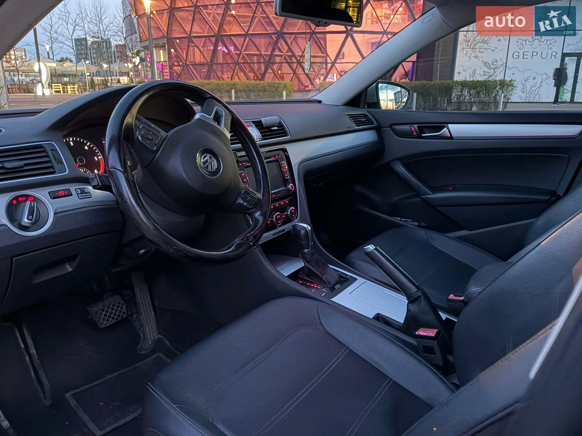 2012 Volkswagen Passat - мініатюра 26