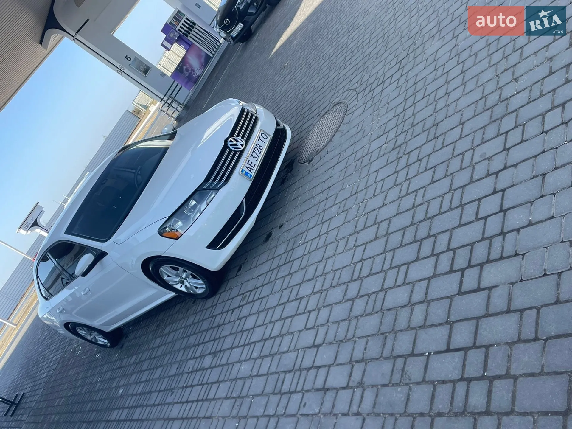 2013 Volkswagen Passat - мініатюра 5