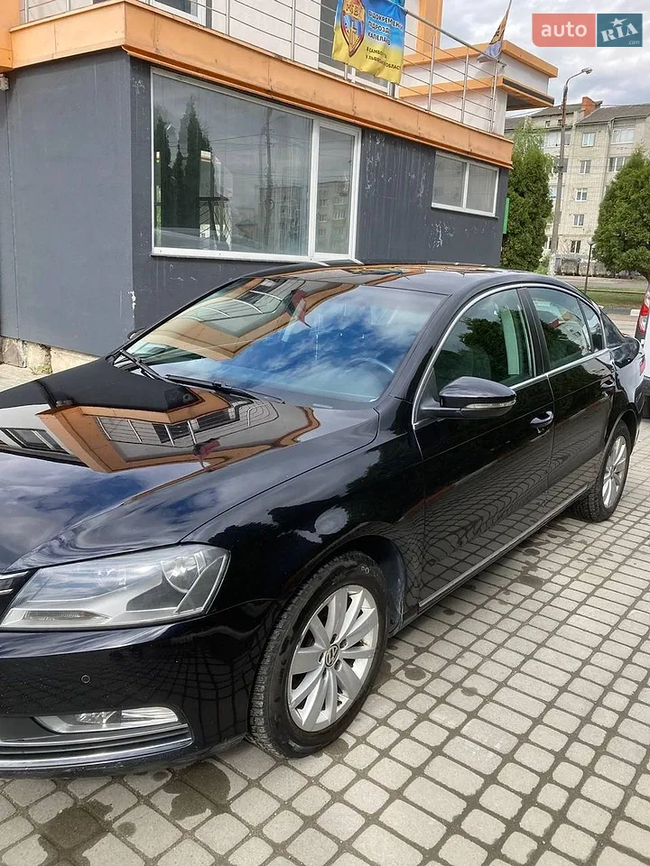 2013 Volkswagen Passat - мініатюра 18