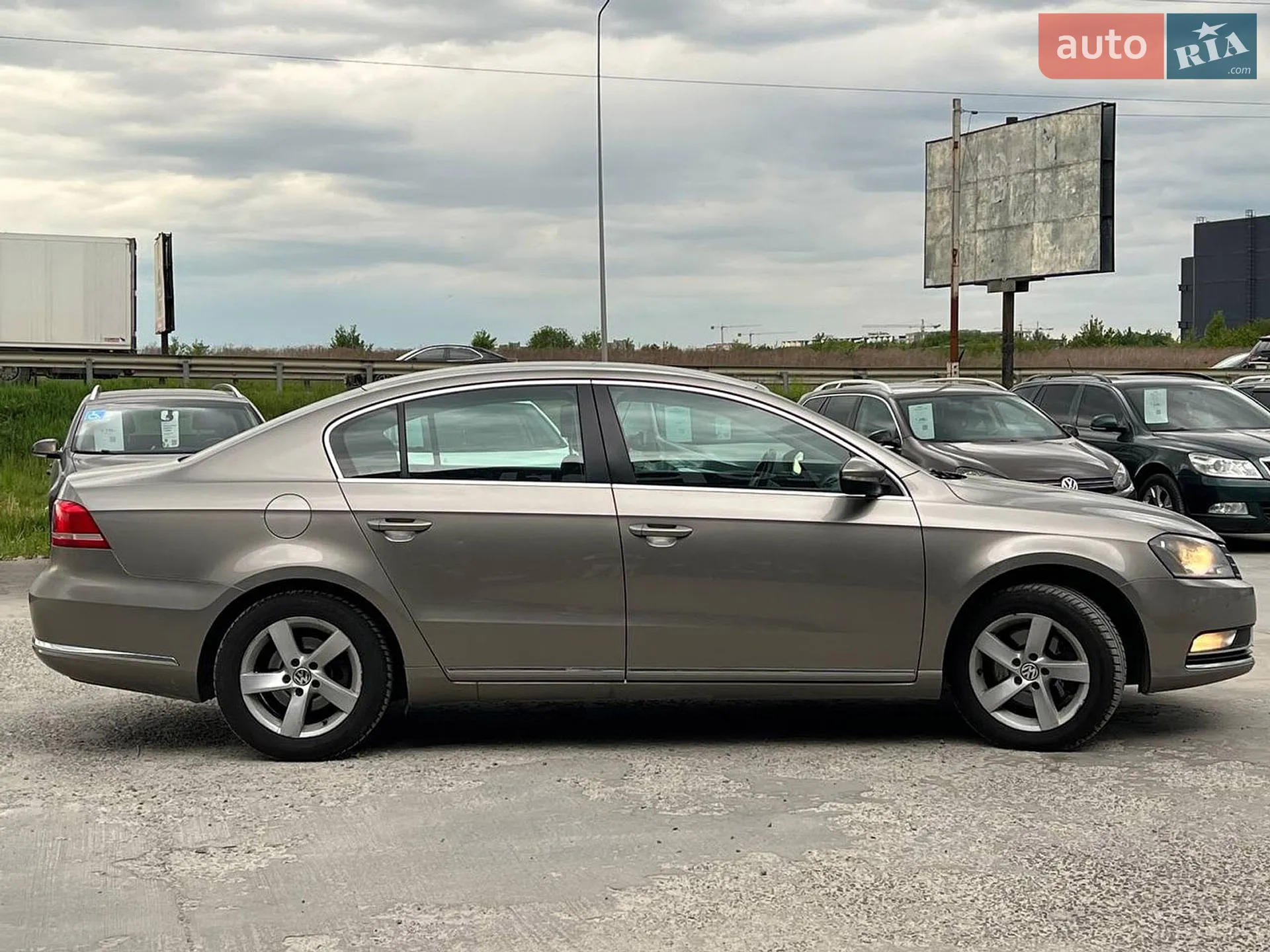 2014 Volkswagen Passat - мініатюра 9