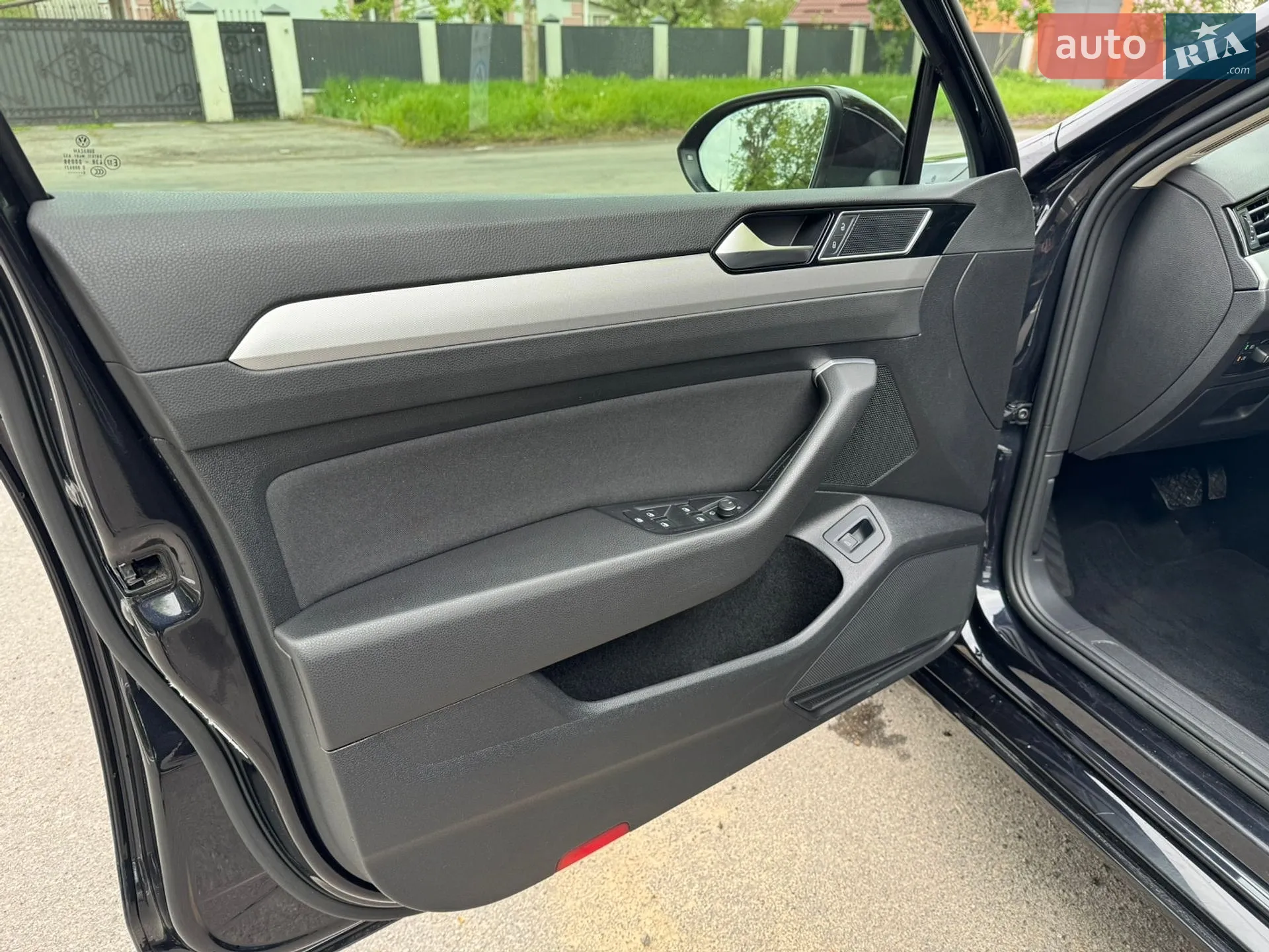 2015 Volkswagen Passat - мініатюра 32