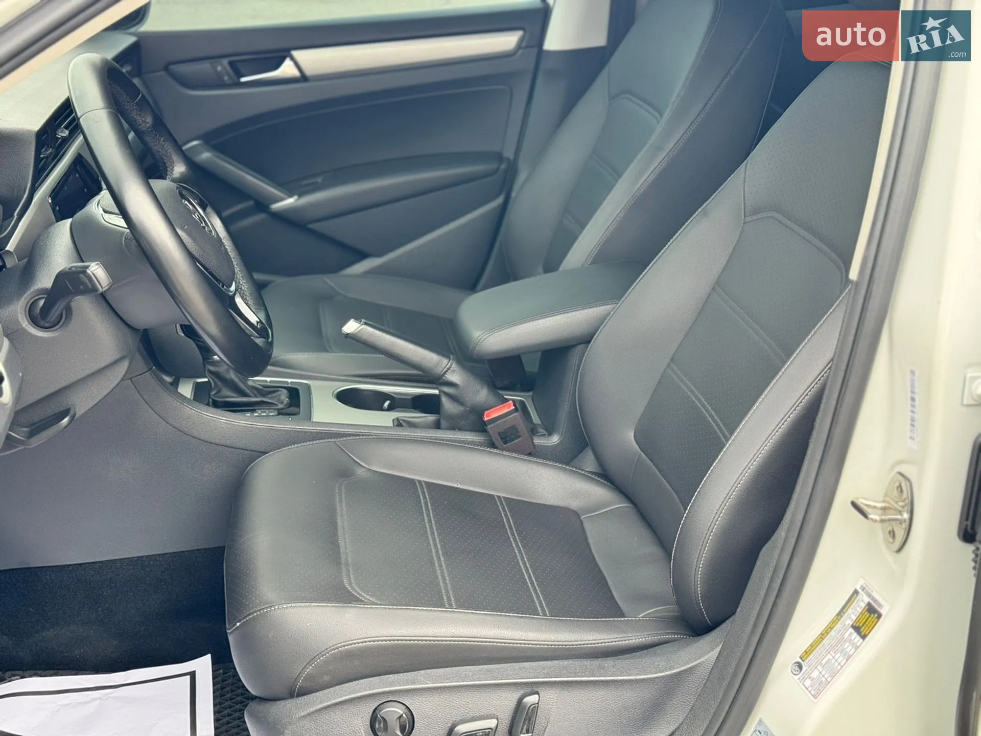 2019 Volkswagen Passat - мініатюра 33