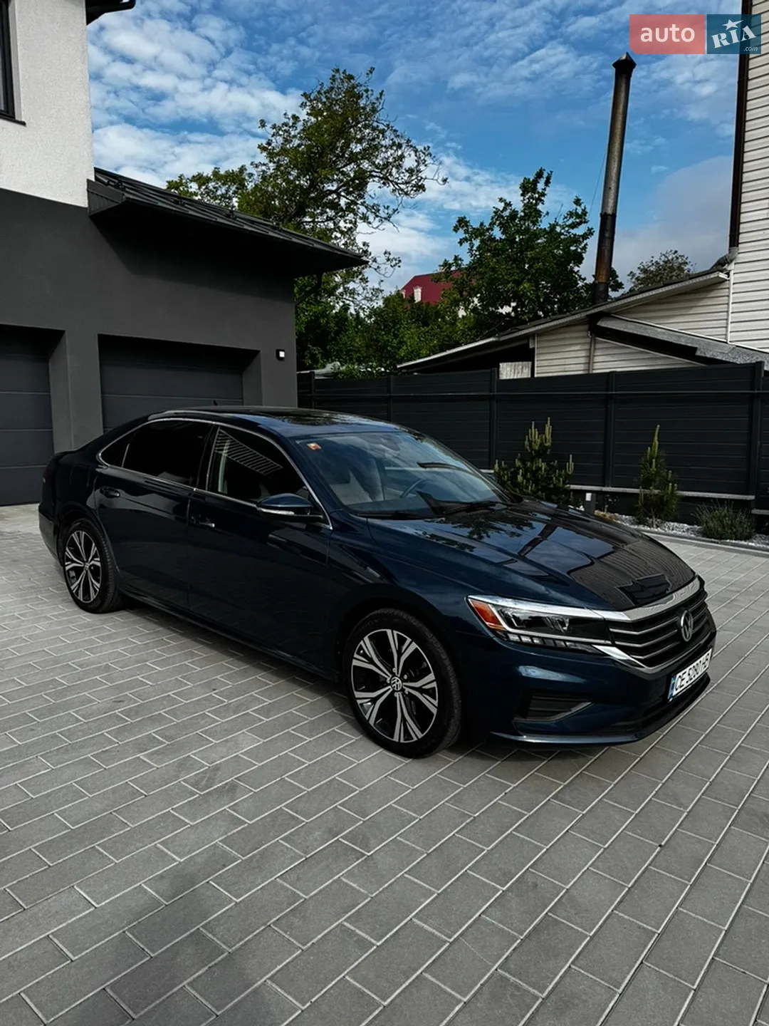 2021 Volkswagen Passat - мініатюра 2