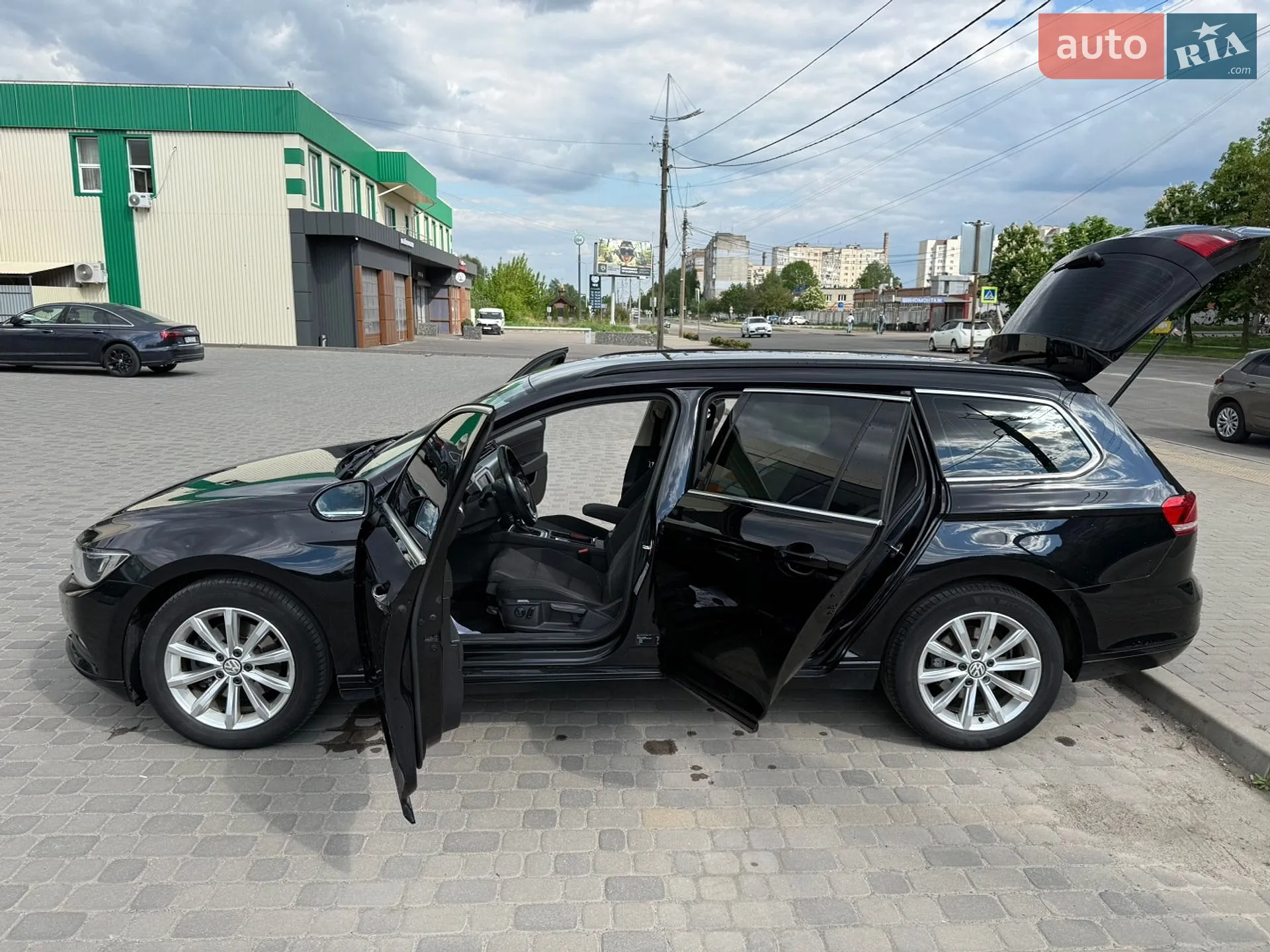 2017 Volkswagen Passat - мініатюра 12