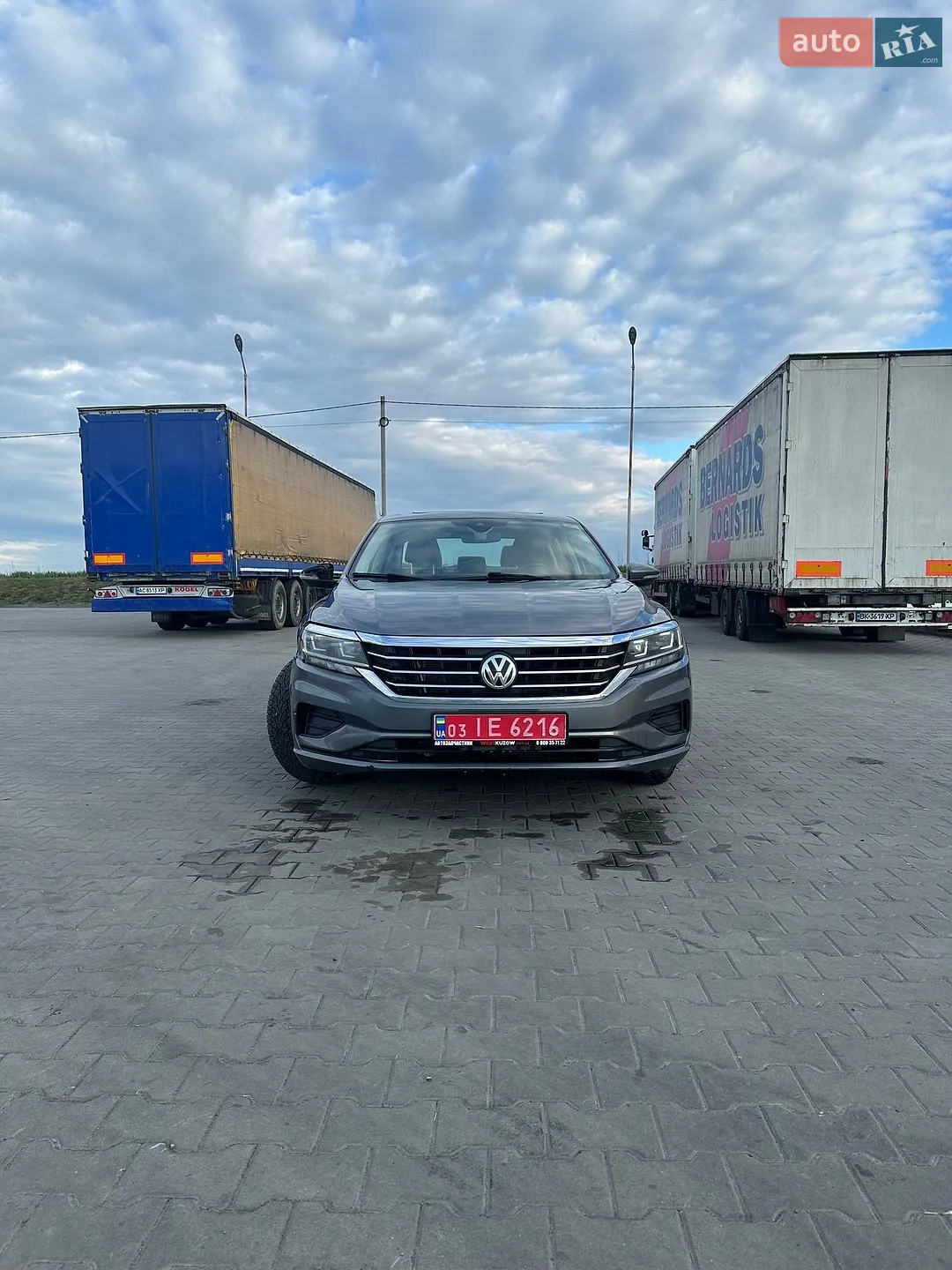2019 Volkswagen Passat - фото 1
