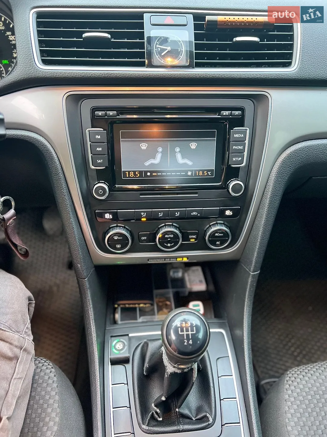 2011 Volkswagen Passat - мініатюра 12