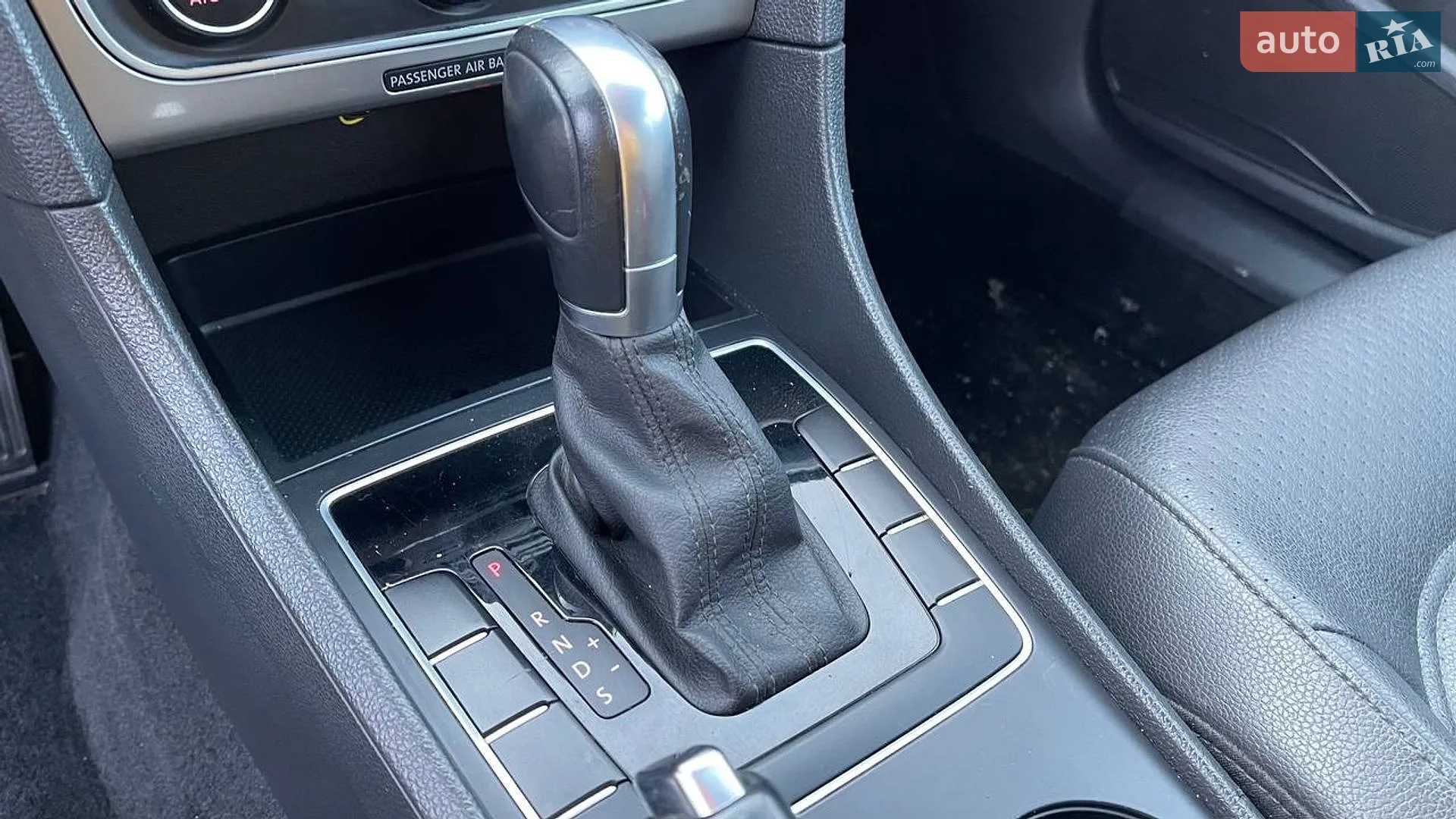 2015 Volkswagen Passat - мініатюра 19