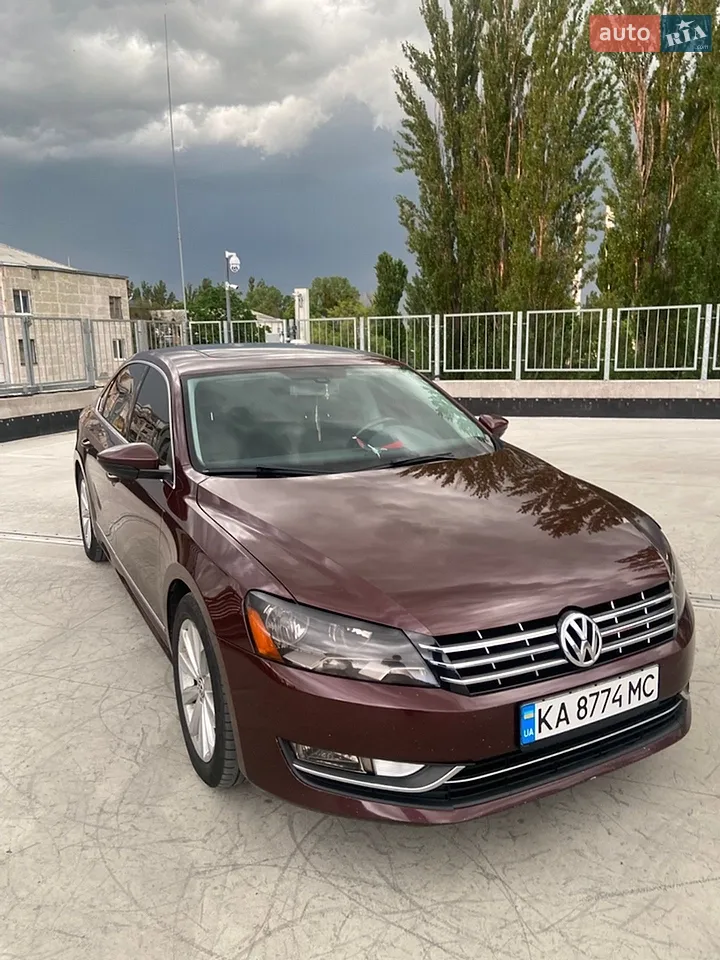 2010 Volkswagen Passat - мініатюра 27