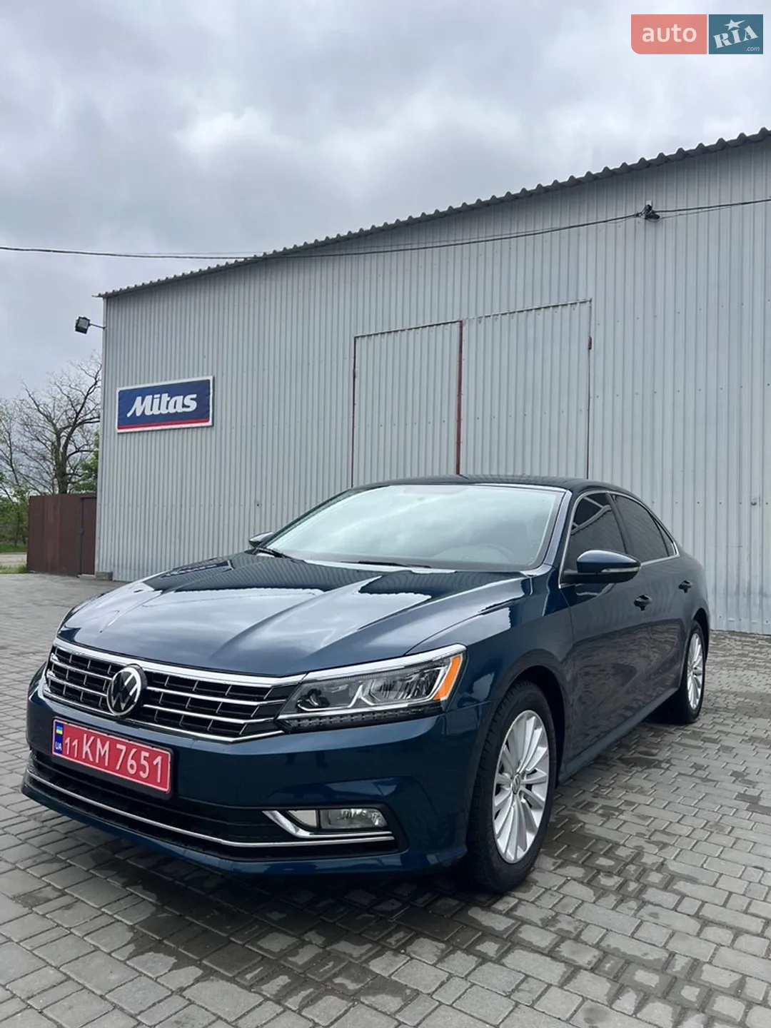 2017 Volkswagen Passat - фото 1