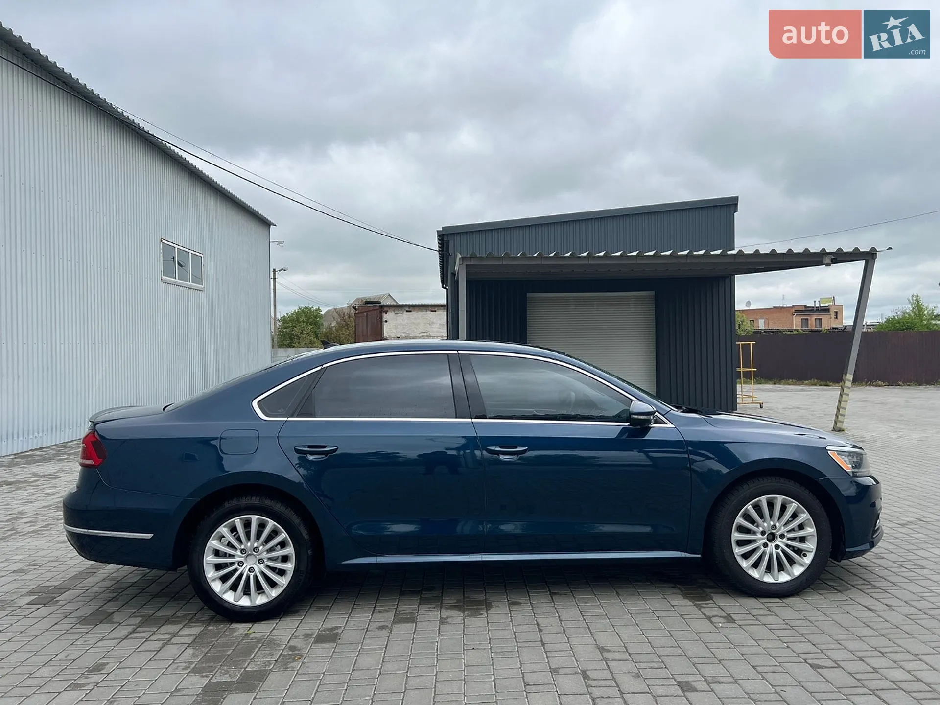 2017 Volkswagen Passat - мініатюра 4