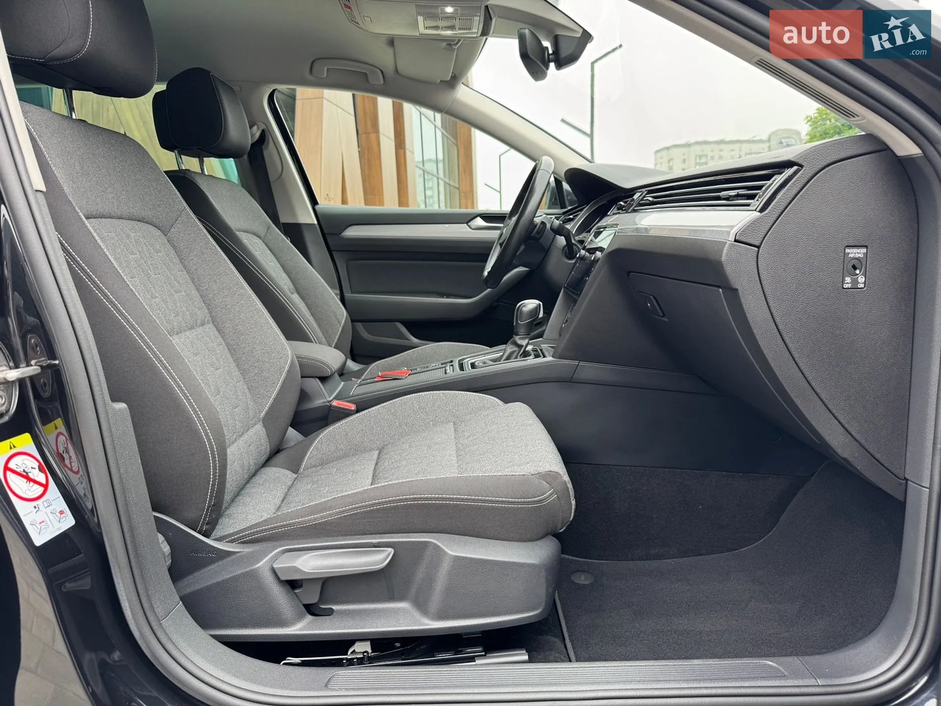 2022 Volkswagen Passat - мініатюра 38