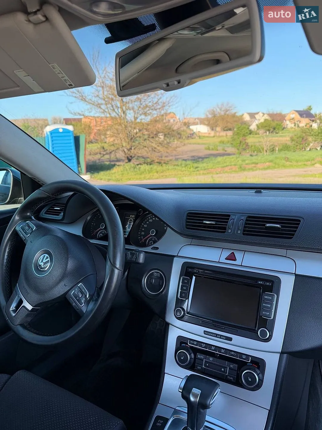 2010 Volkswagen Passat - мініатюра 8