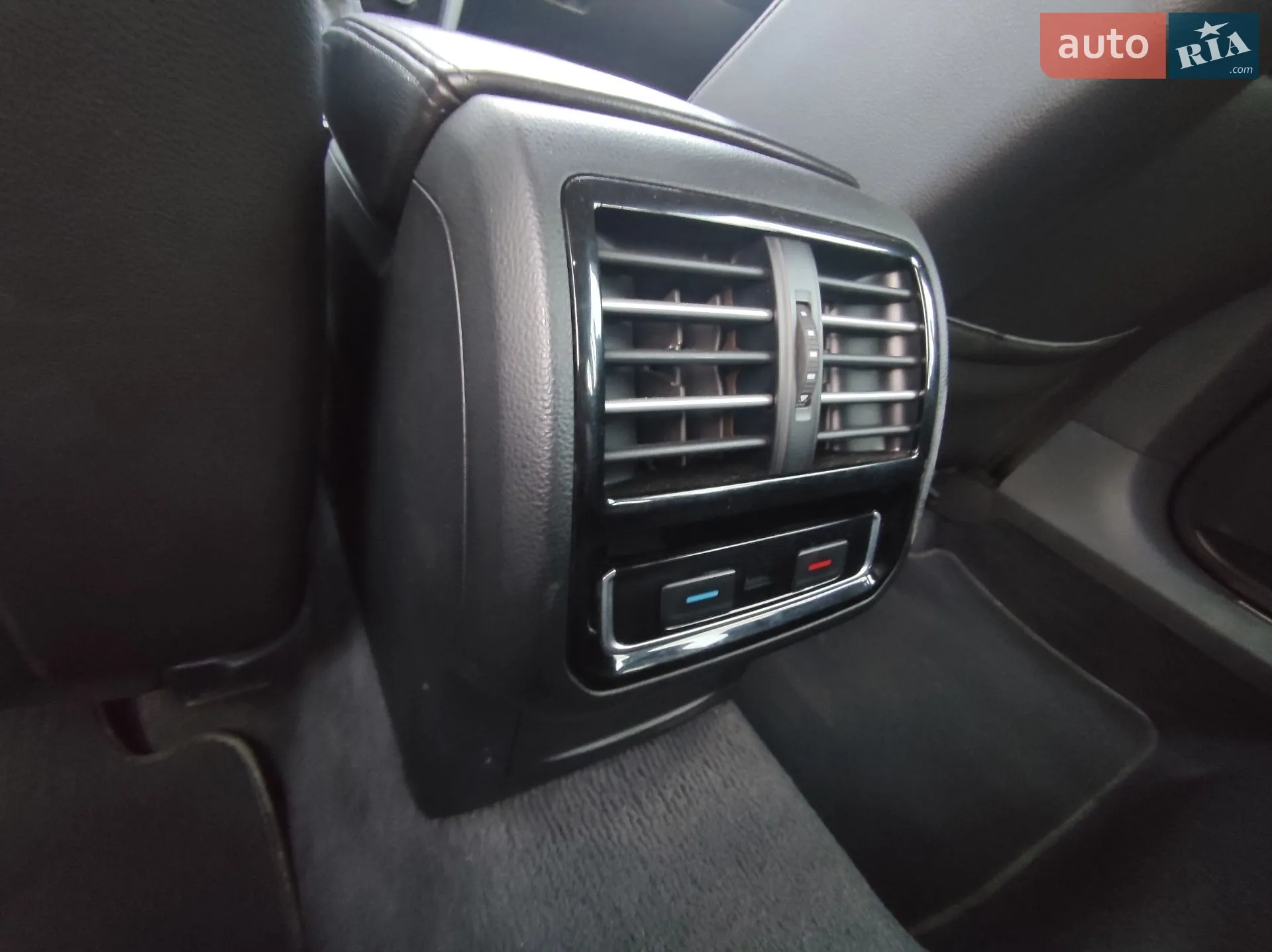 2015 Volkswagen Passat - мініатюра 4