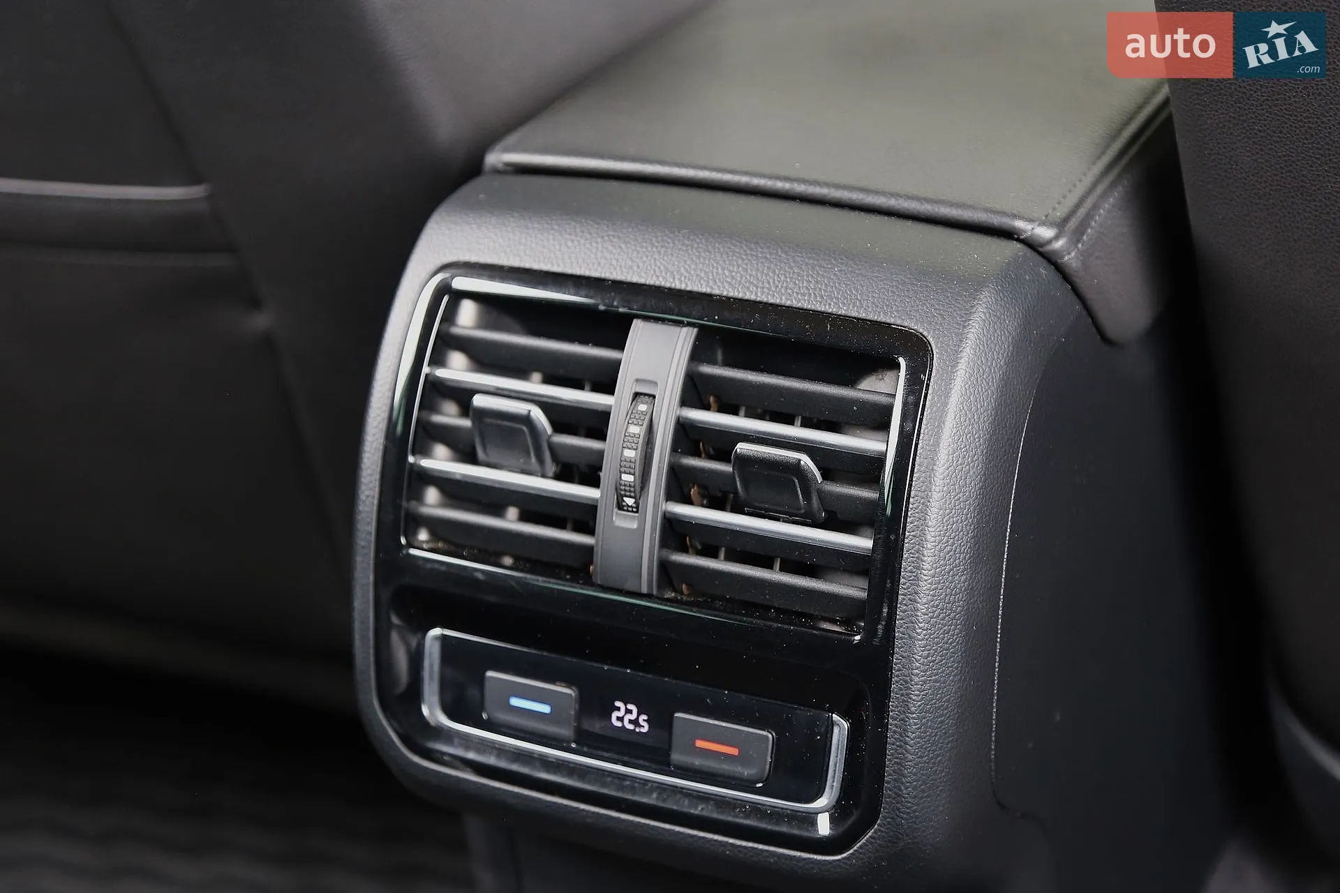 2016 Volkswagen Passat - мініатюра 31