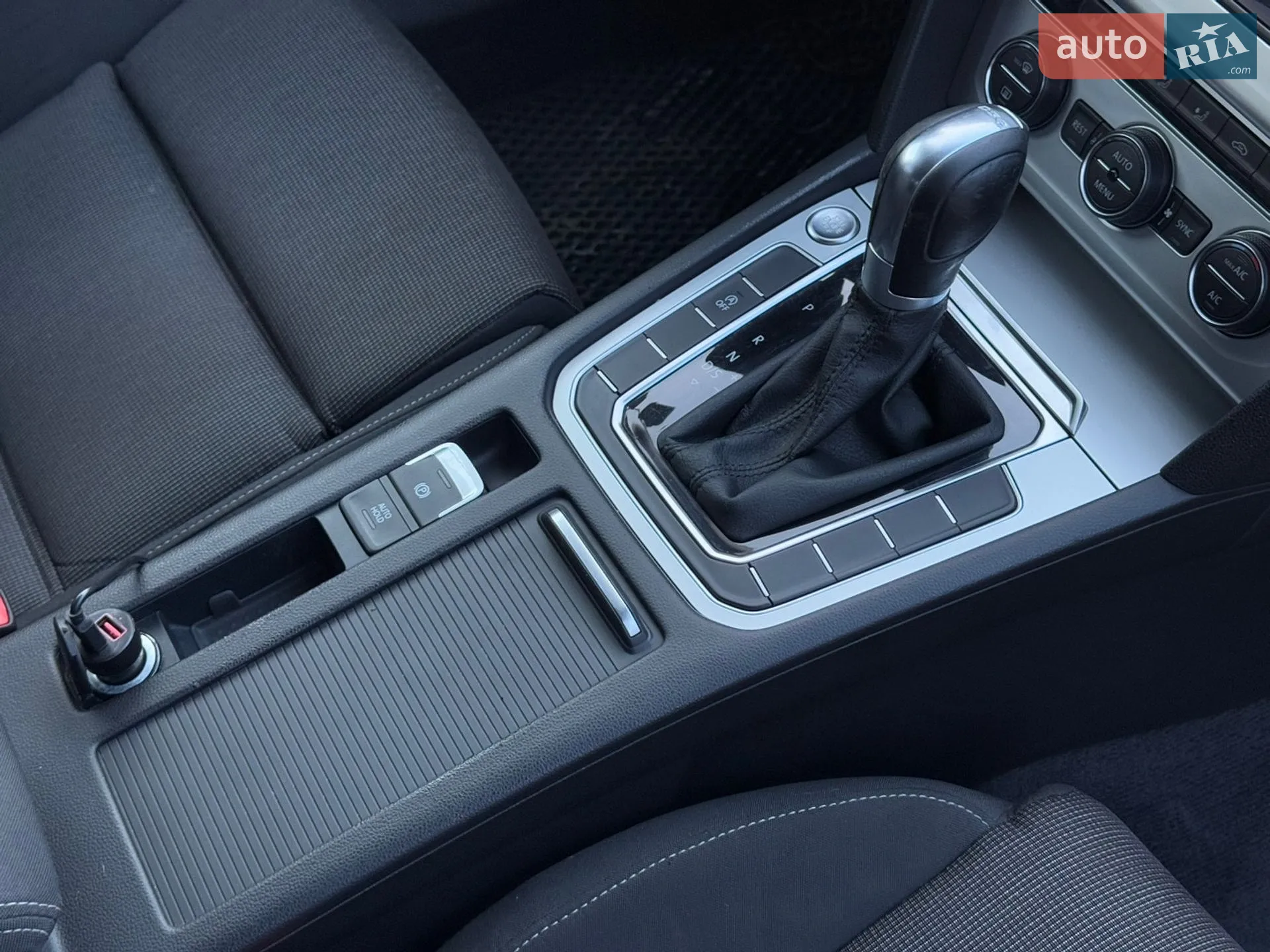 2015 Volkswagen Passat - мініатюра 14
