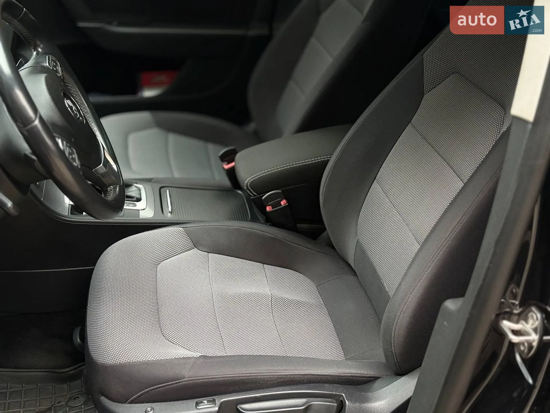 2014 Volkswagen Passat - мініатюра 14