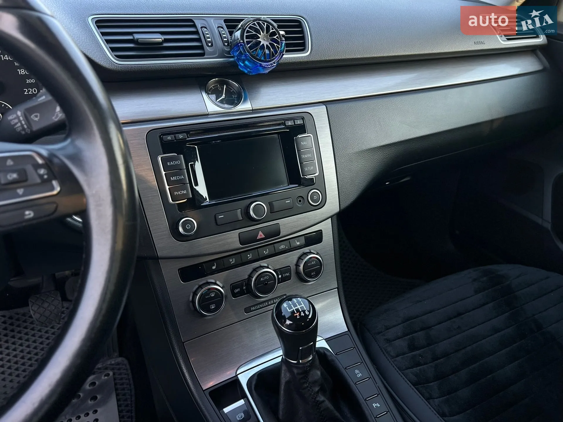 2014 Volkswagen Passat - мініатюра 29