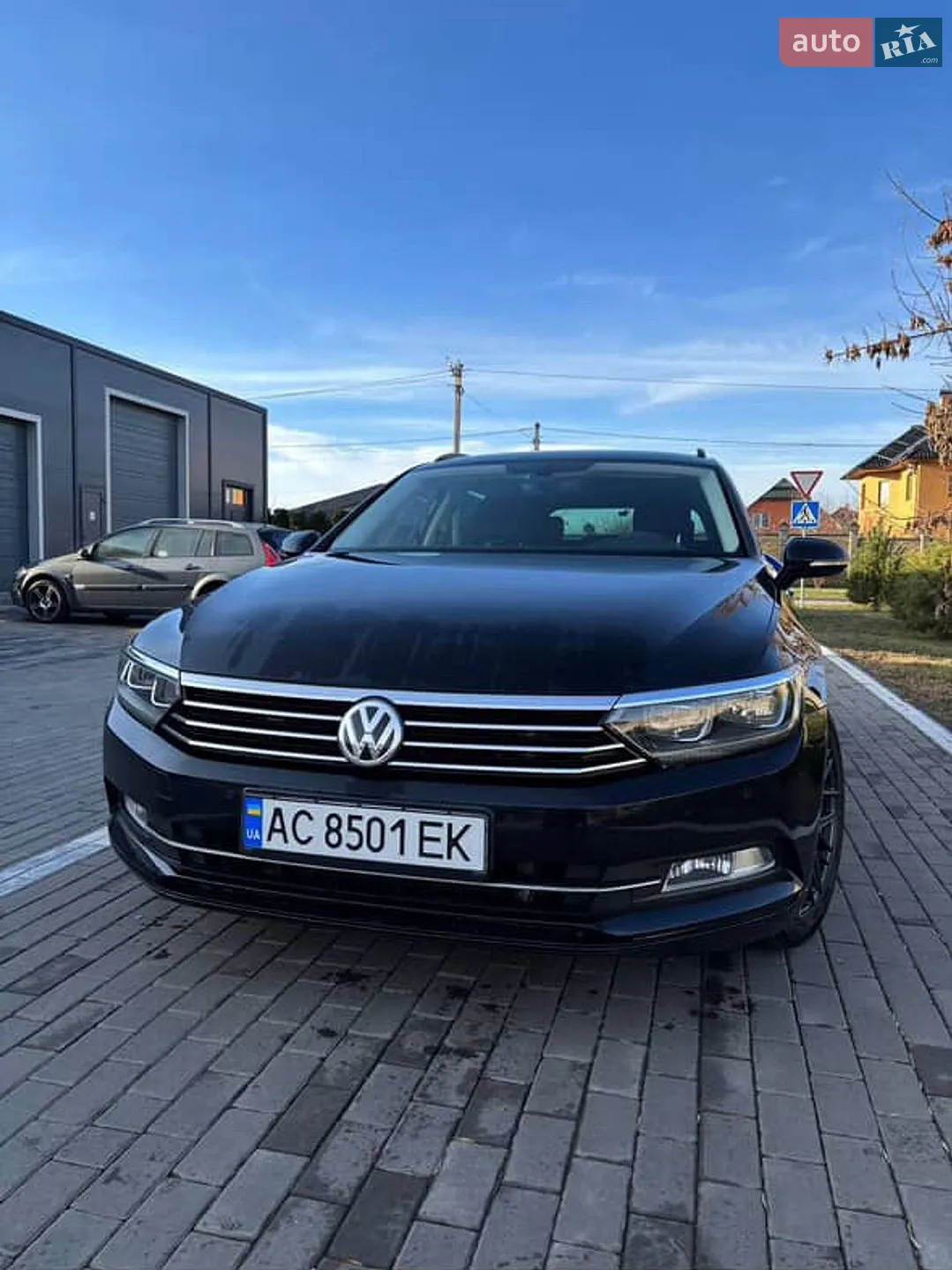 2017 Volkswagen Passat - мініатюра 2