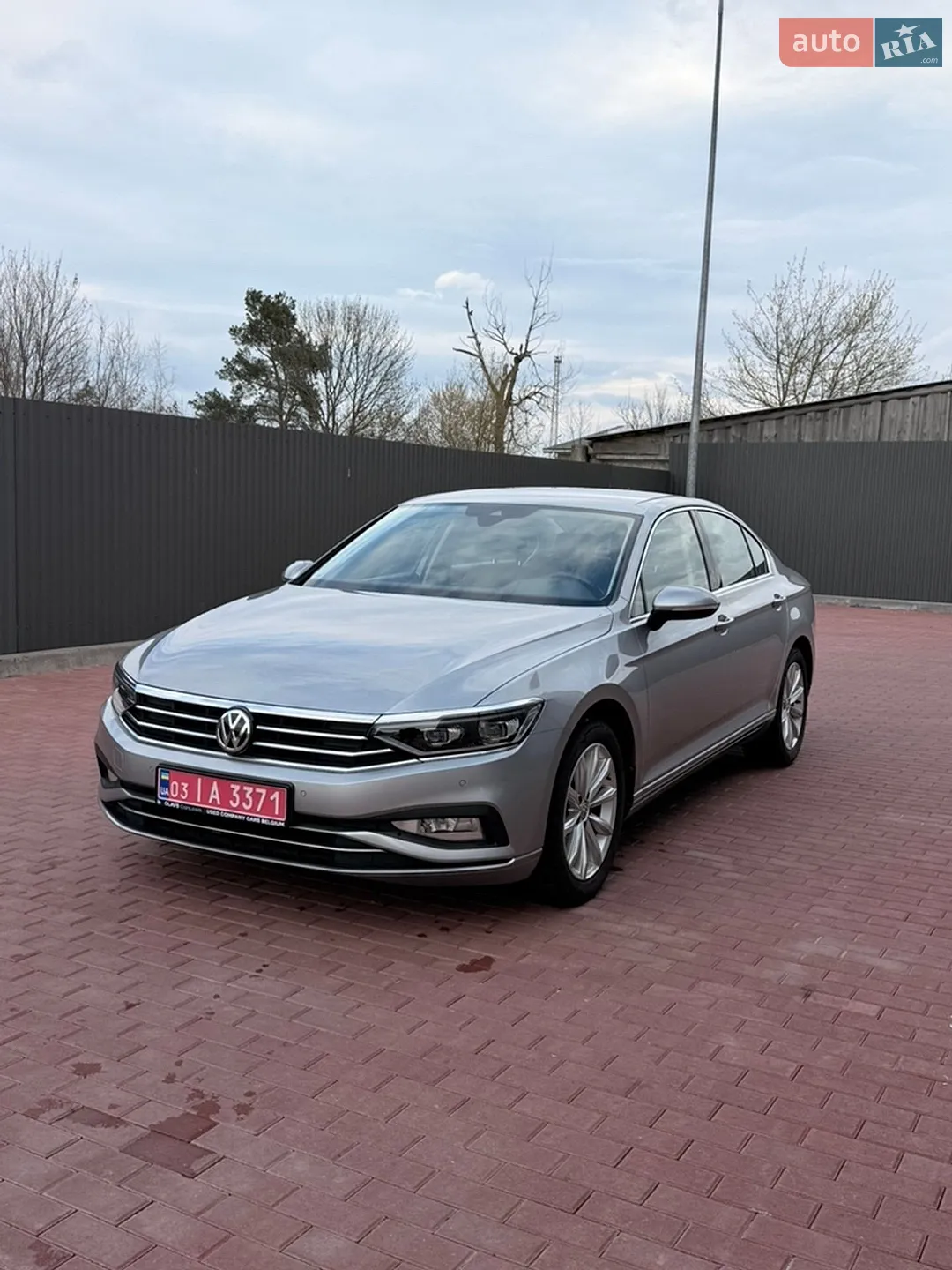 2019 Volkswagen Passat - мініатюра 3