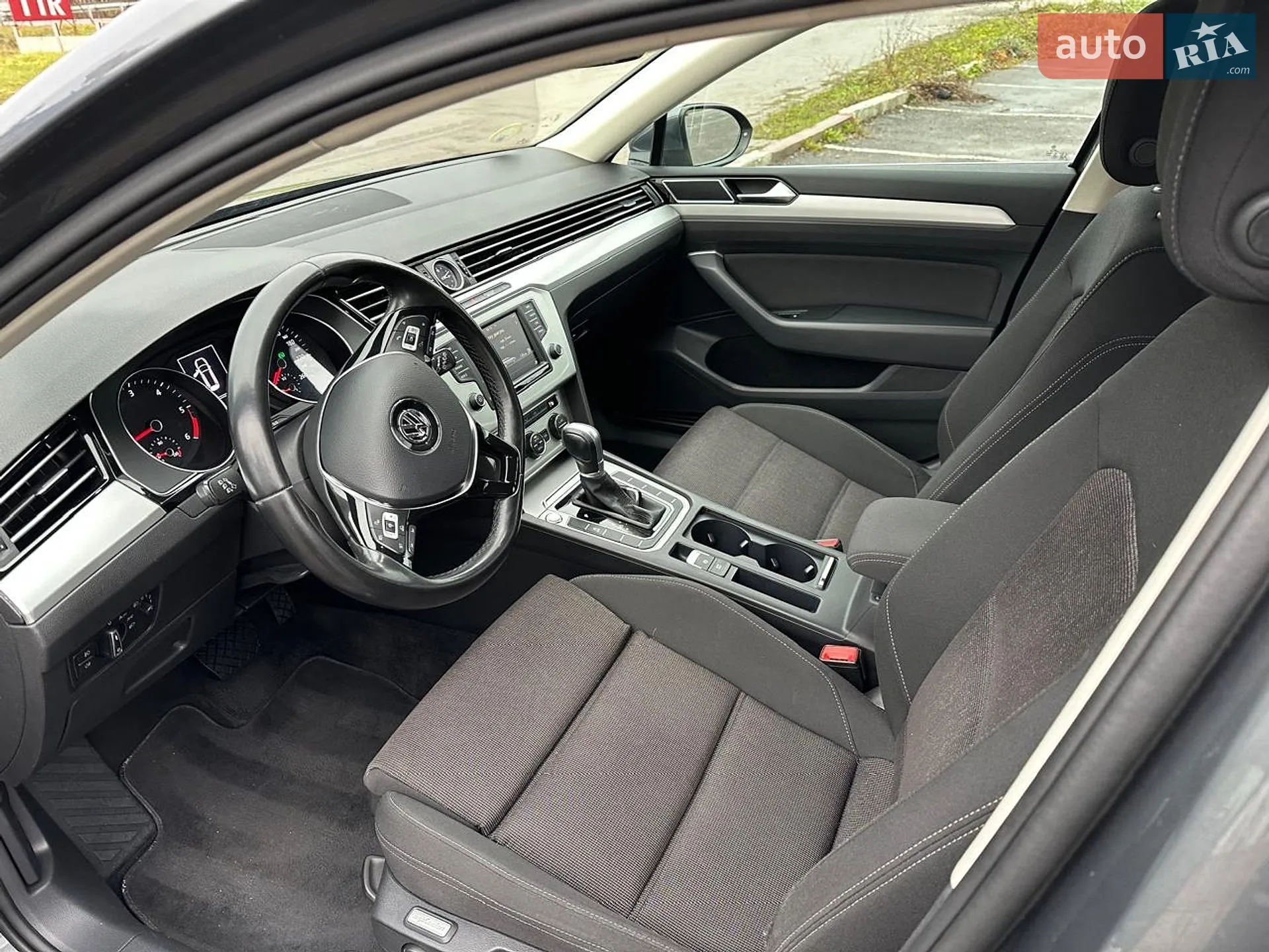 2016 Volkswagen Passat - мініатюра 6