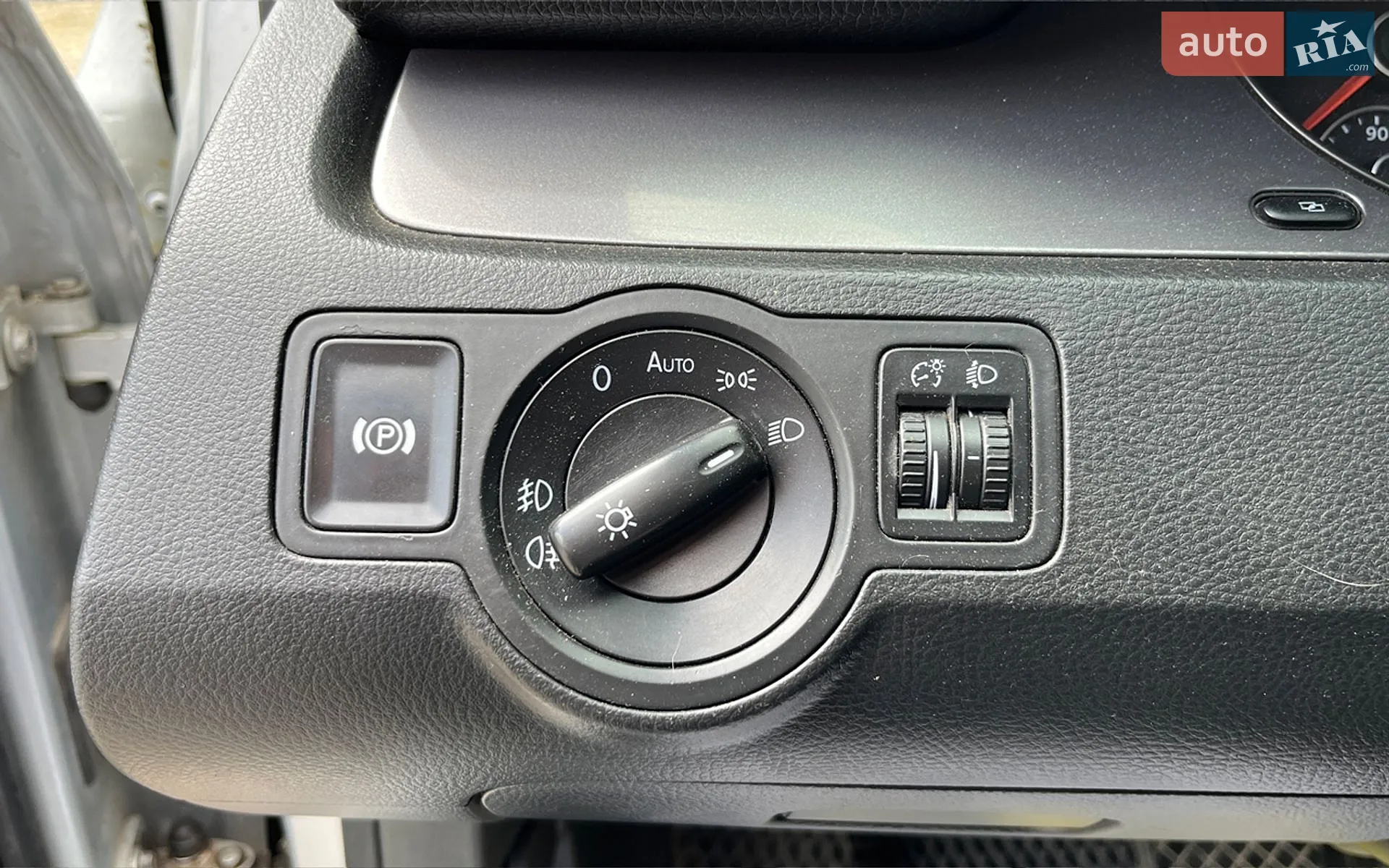 2010 Volkswagen Passat - мініатюра 13