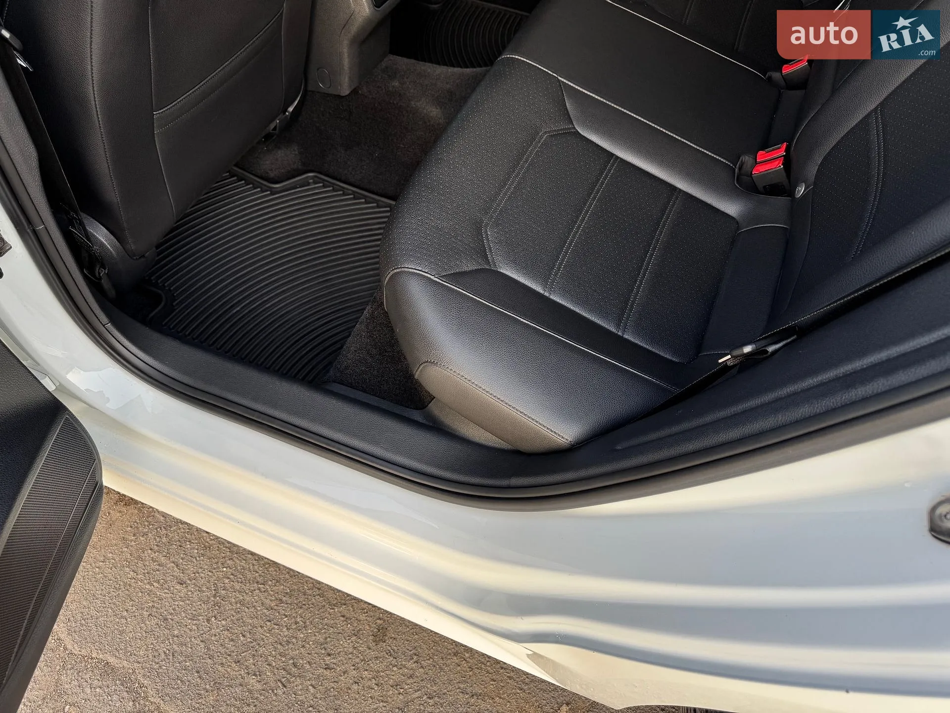 2016 Volkswagen Passat - мініатюра 29