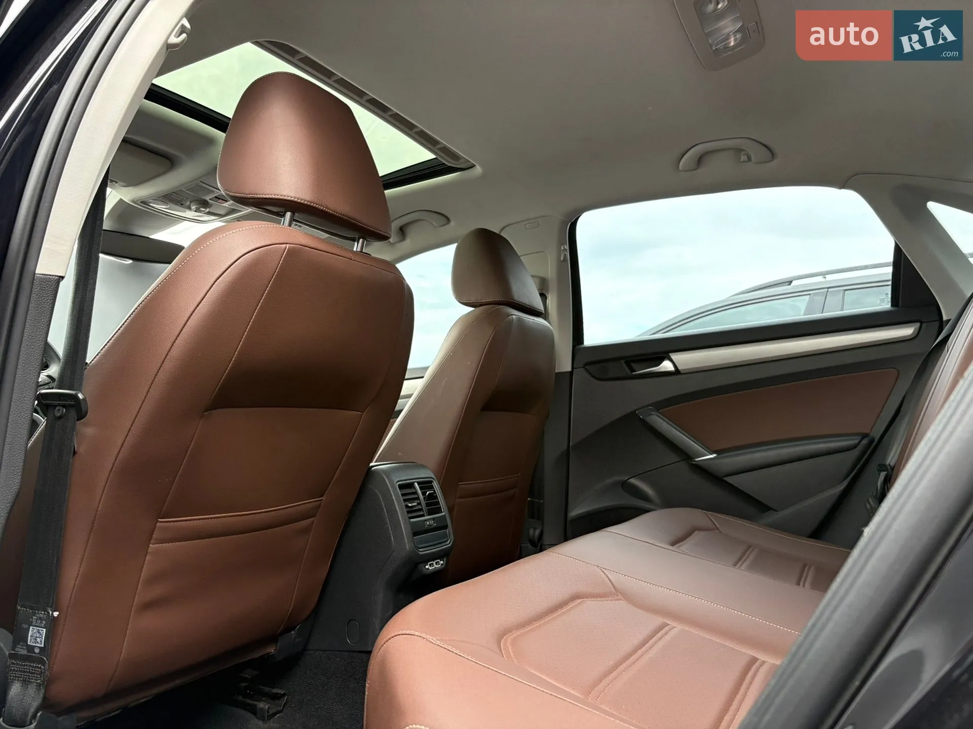2021 Volkswagen Passat - мініатюра 28