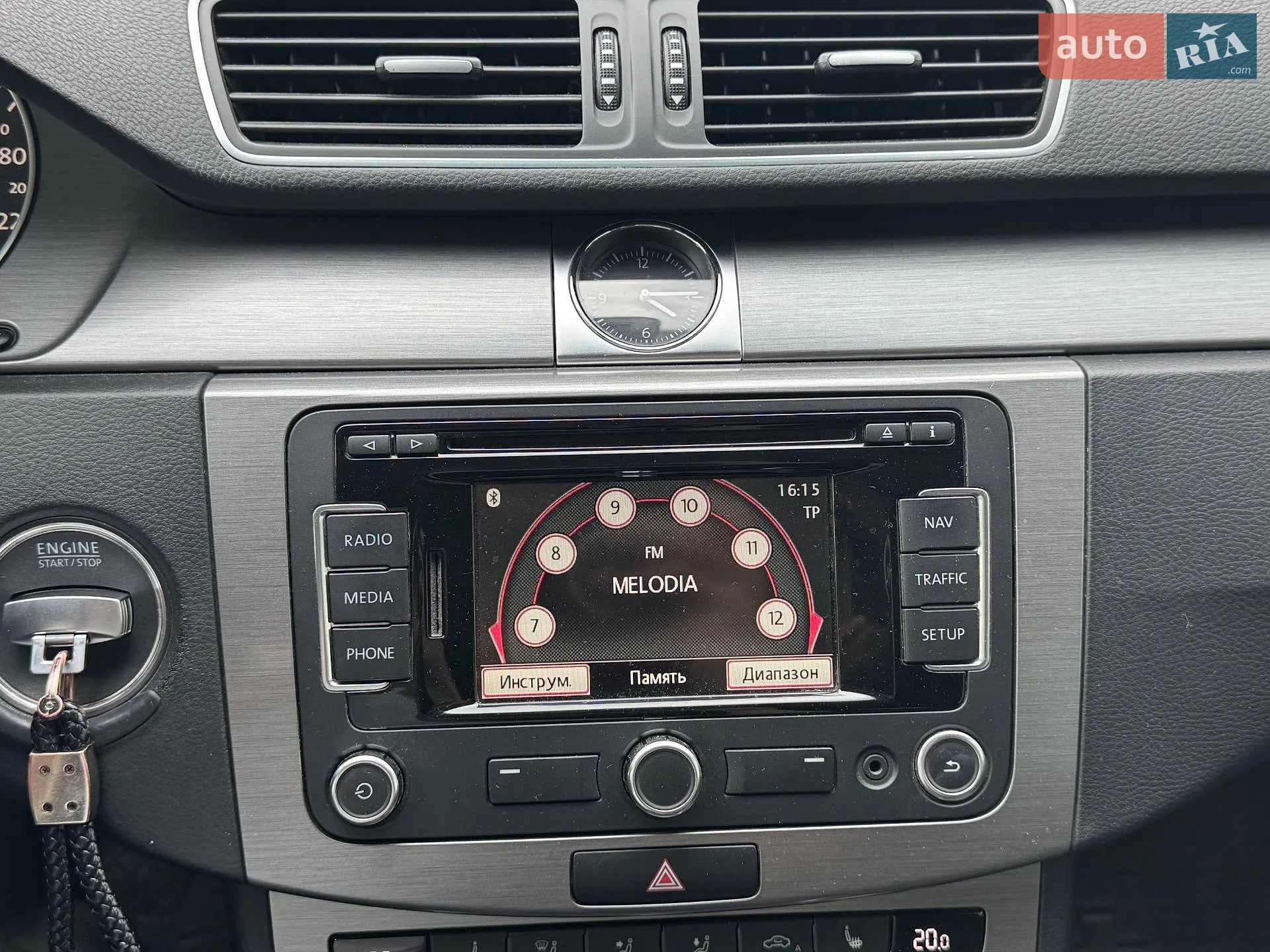 2012 Volkswagen Passat - мініатюра 6