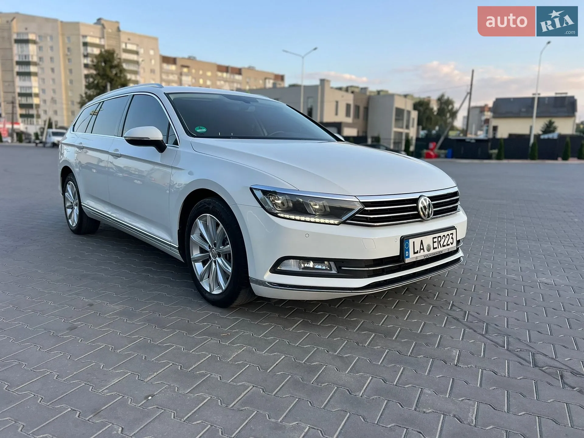 2015 Volkswagen Passat - мініатюра 18