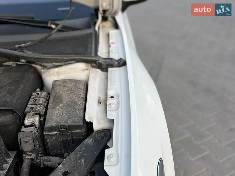 Volkswagen Passat 2015 VIN WVWZZZ3CZGE034120 фото оголошення 26 з 94