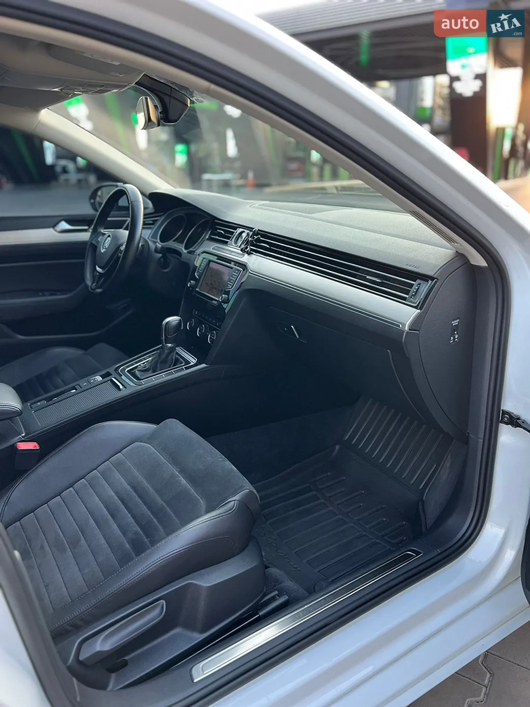 2015 Volkswagen Passat - мініатюра 36