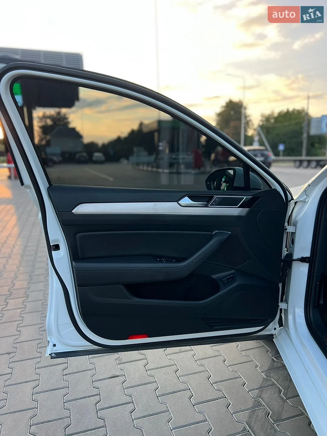 2015 Volkswagen Passat - мініатюра 41