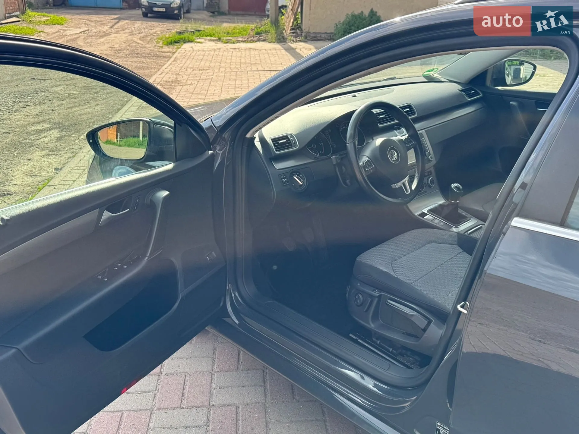 2012 Volkswagen Passat - мініатюра 9