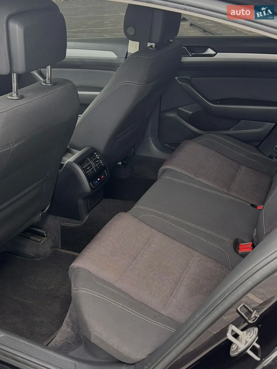 2016 Volkswagen Passat - мініатюра 13