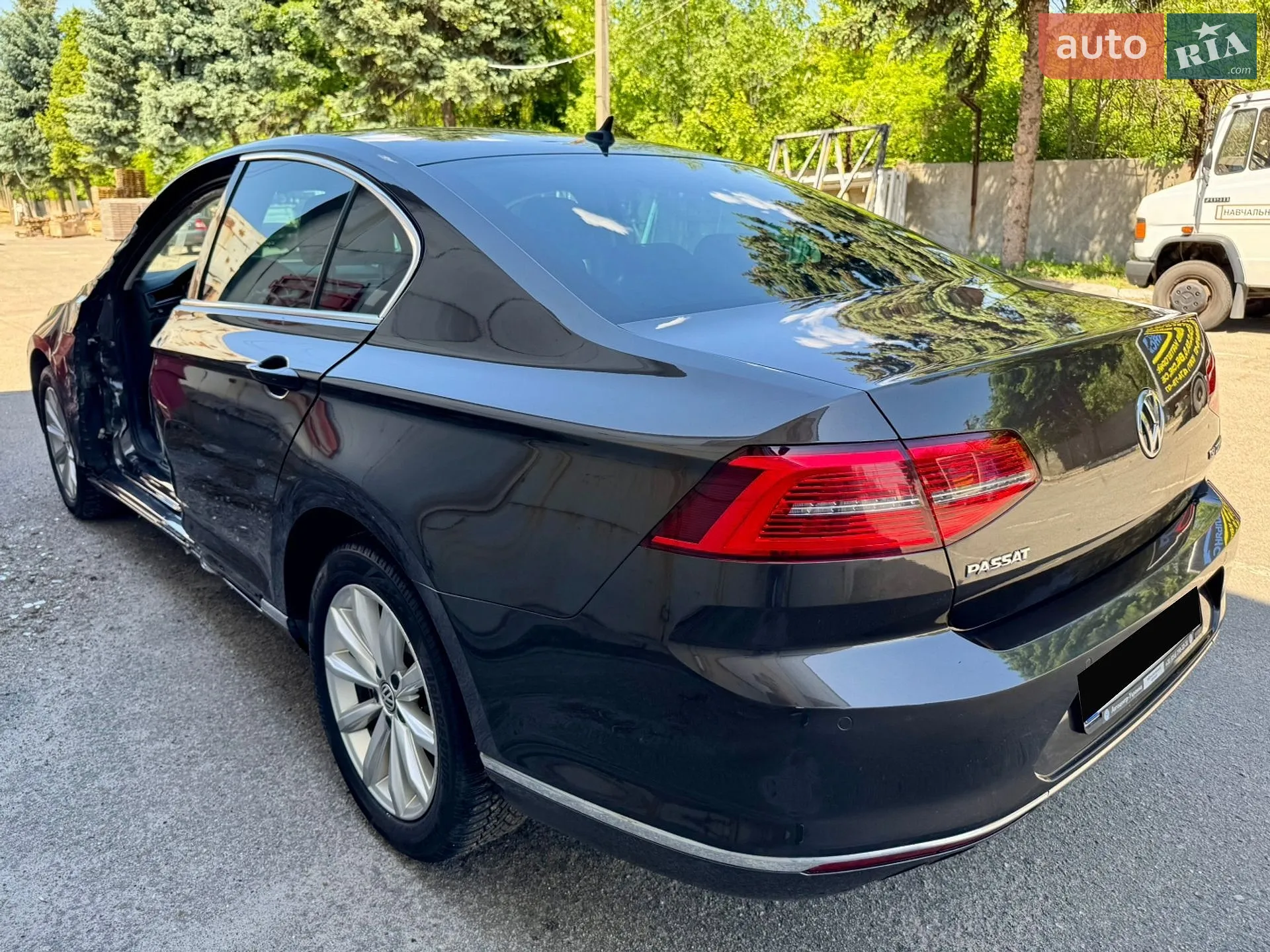 2017 Volkswagen Passat - мініатюра 6