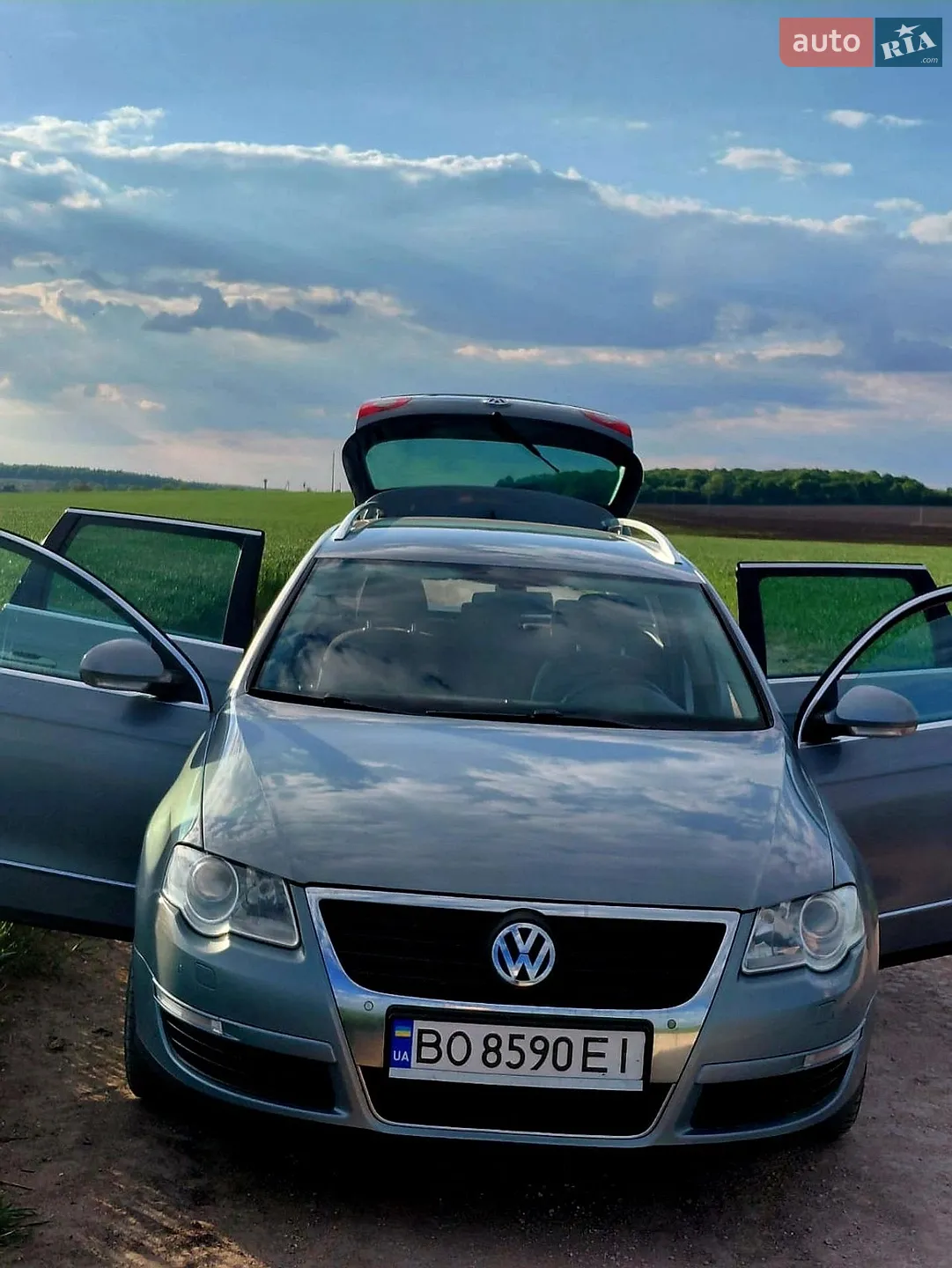 2010 Volkswagen Passat - мініатюра 9
