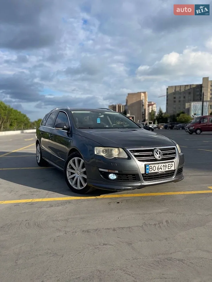 2010 Volkswagen Passat - мініатюра 27