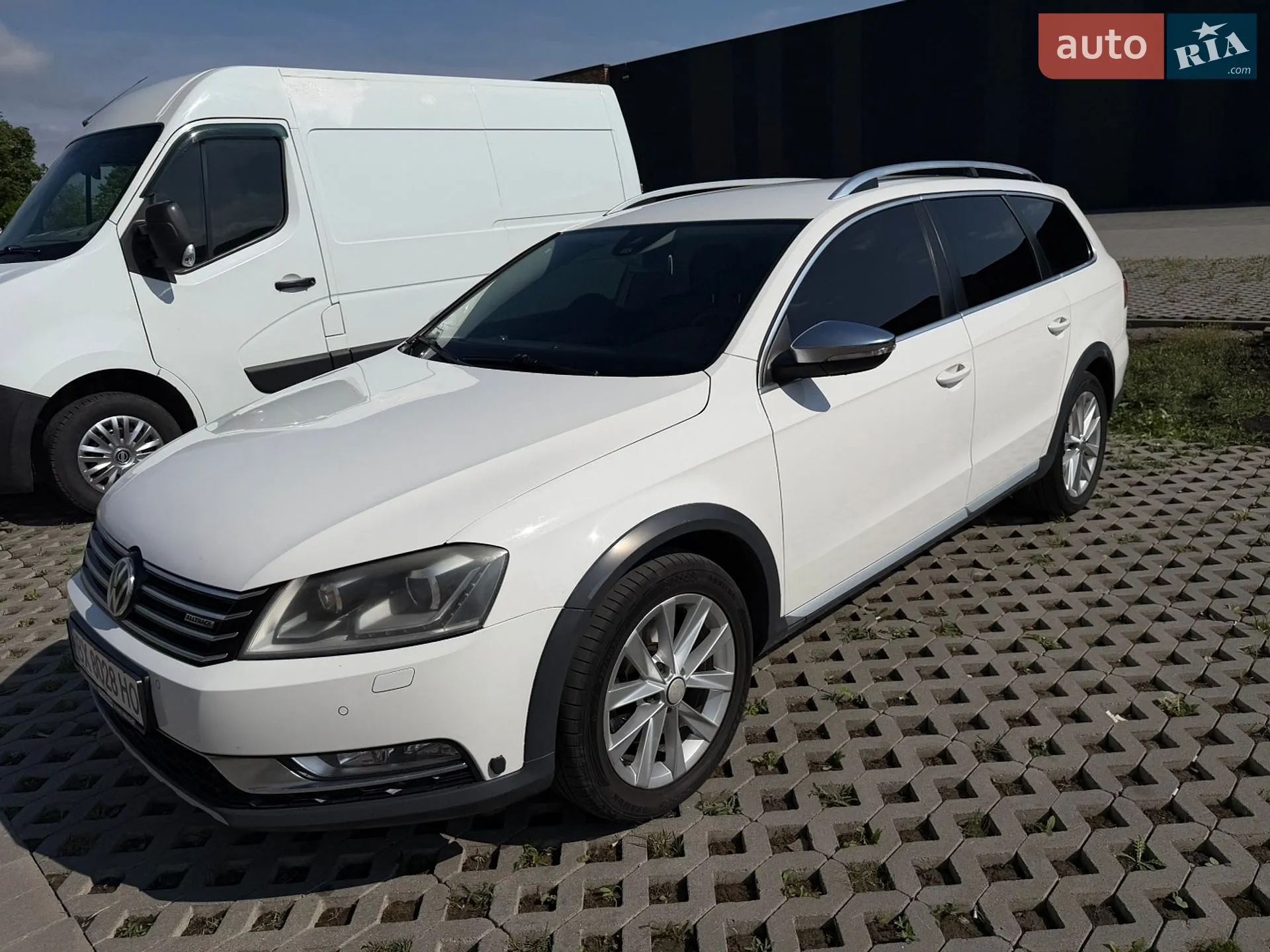 2012 Volkswagen Passat - мініатюра 2
