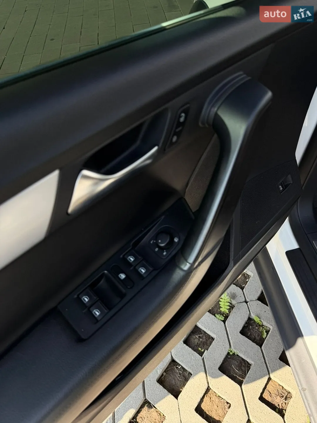 2012 Volkswagen Passat - мініатюра 30
