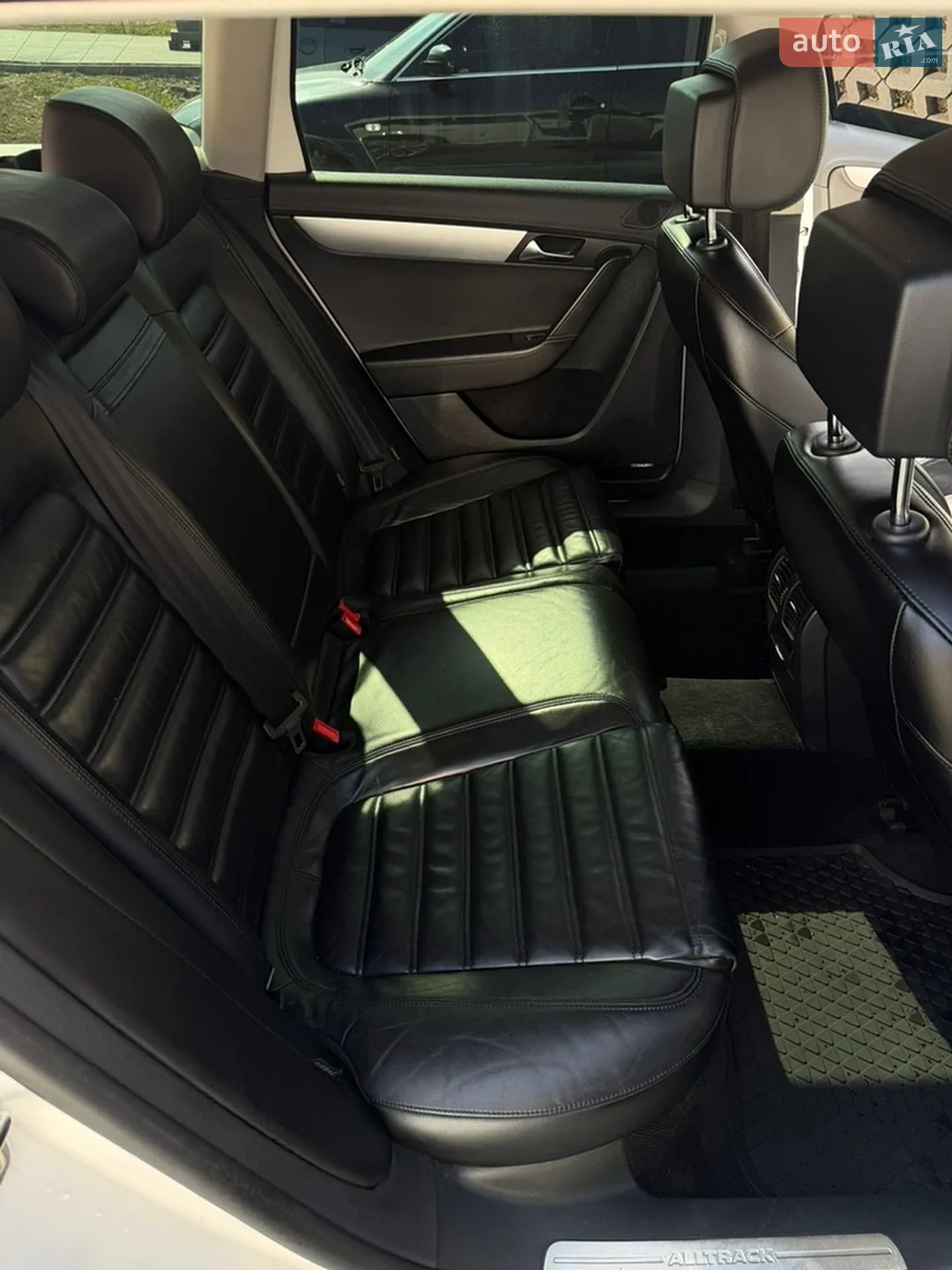 2012 Volkswagen Passat - мініатюра 47