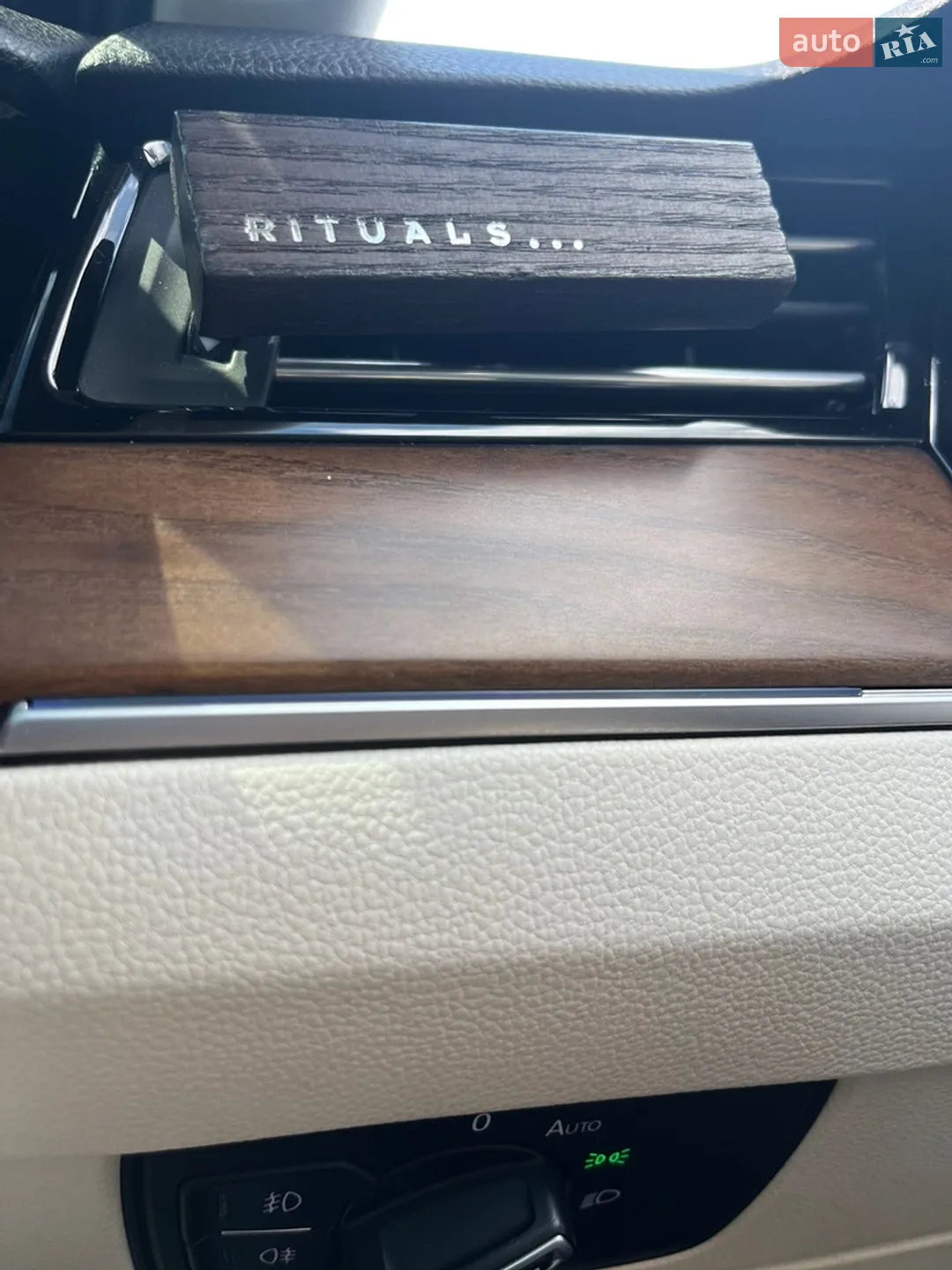 2017 Volkswagen Passat - мініатюра 21