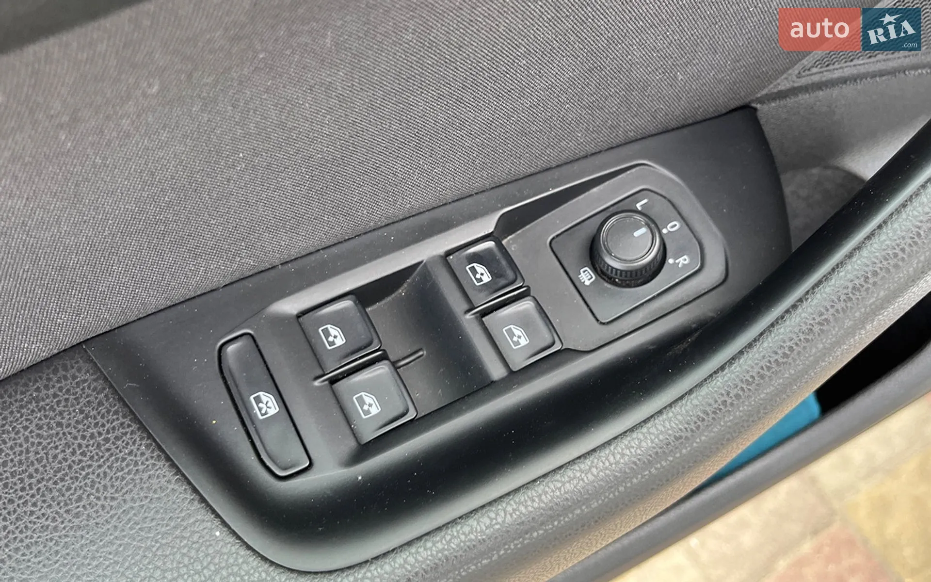 2017 Volkswagen Passat - мініатюра 10