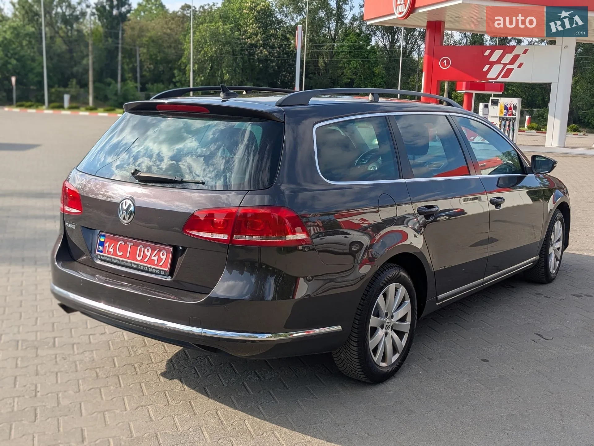 2010 Volkswagen Passat - мініатюра 10