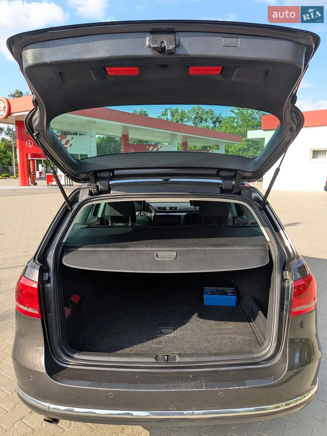 2010 Volkswagen Passat - мініатюра 23