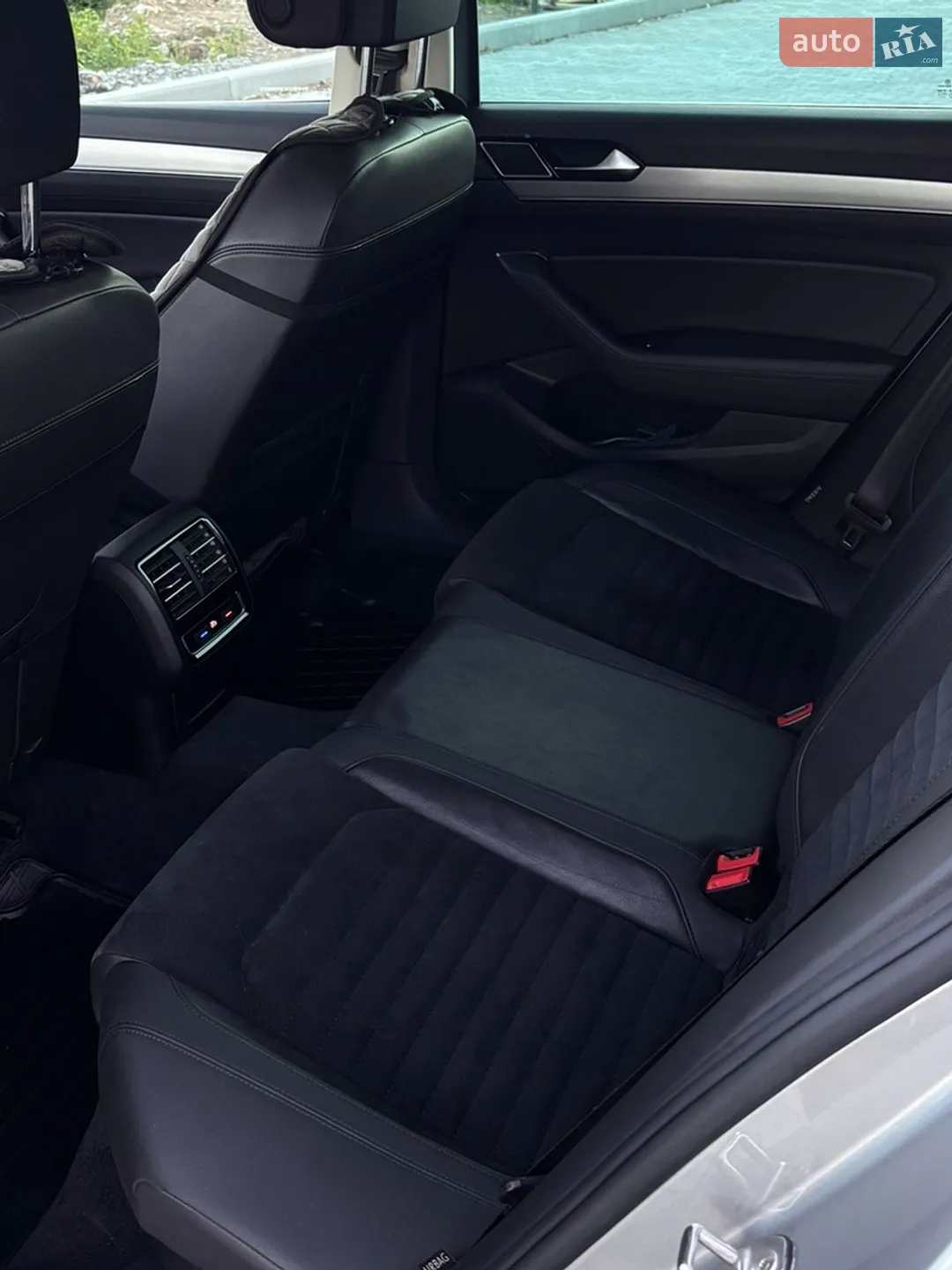 2015 Volkswagen Passat - мініатюра 13
