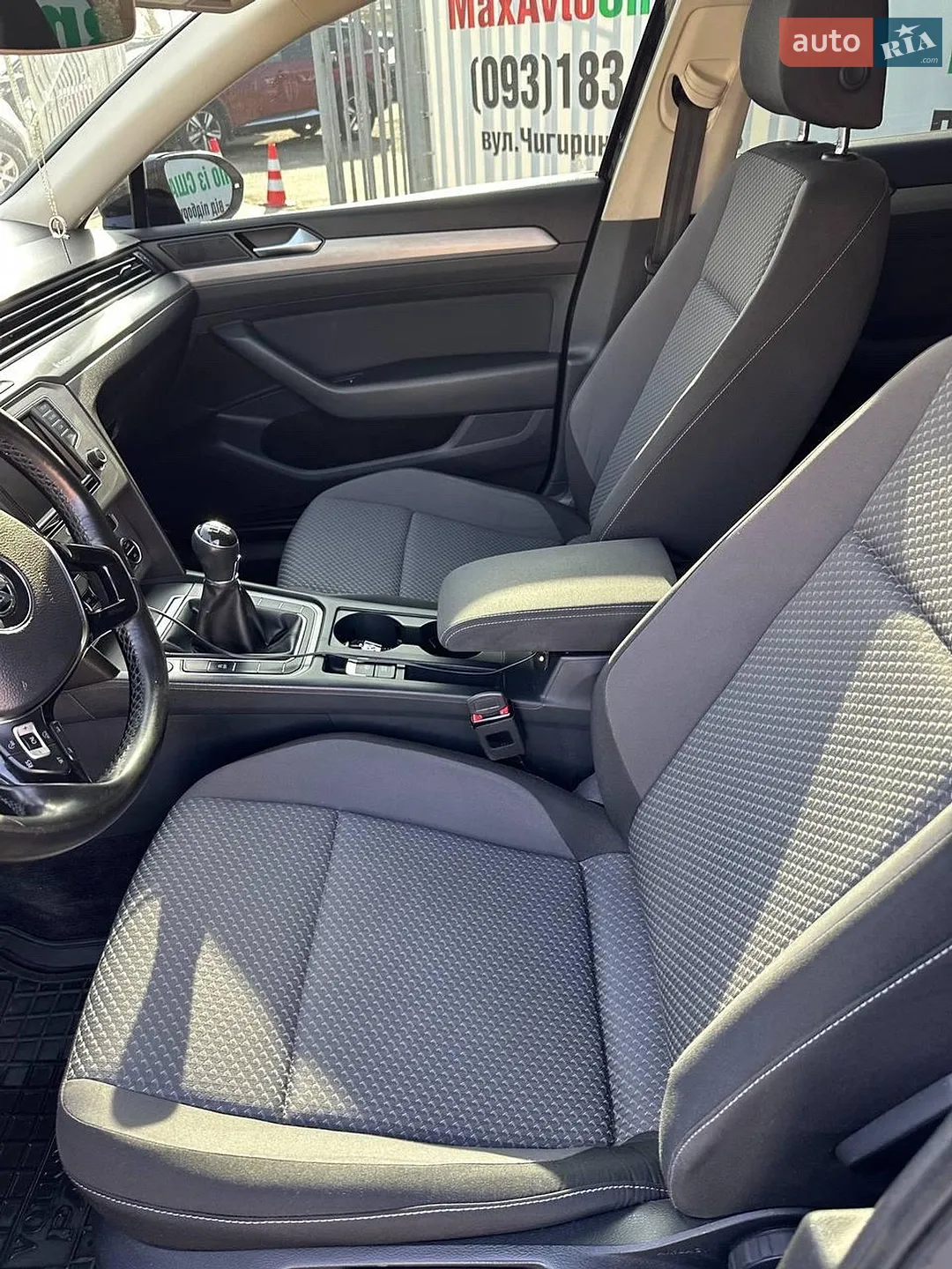 2015 Volkswagen Passat - мініатюра 6