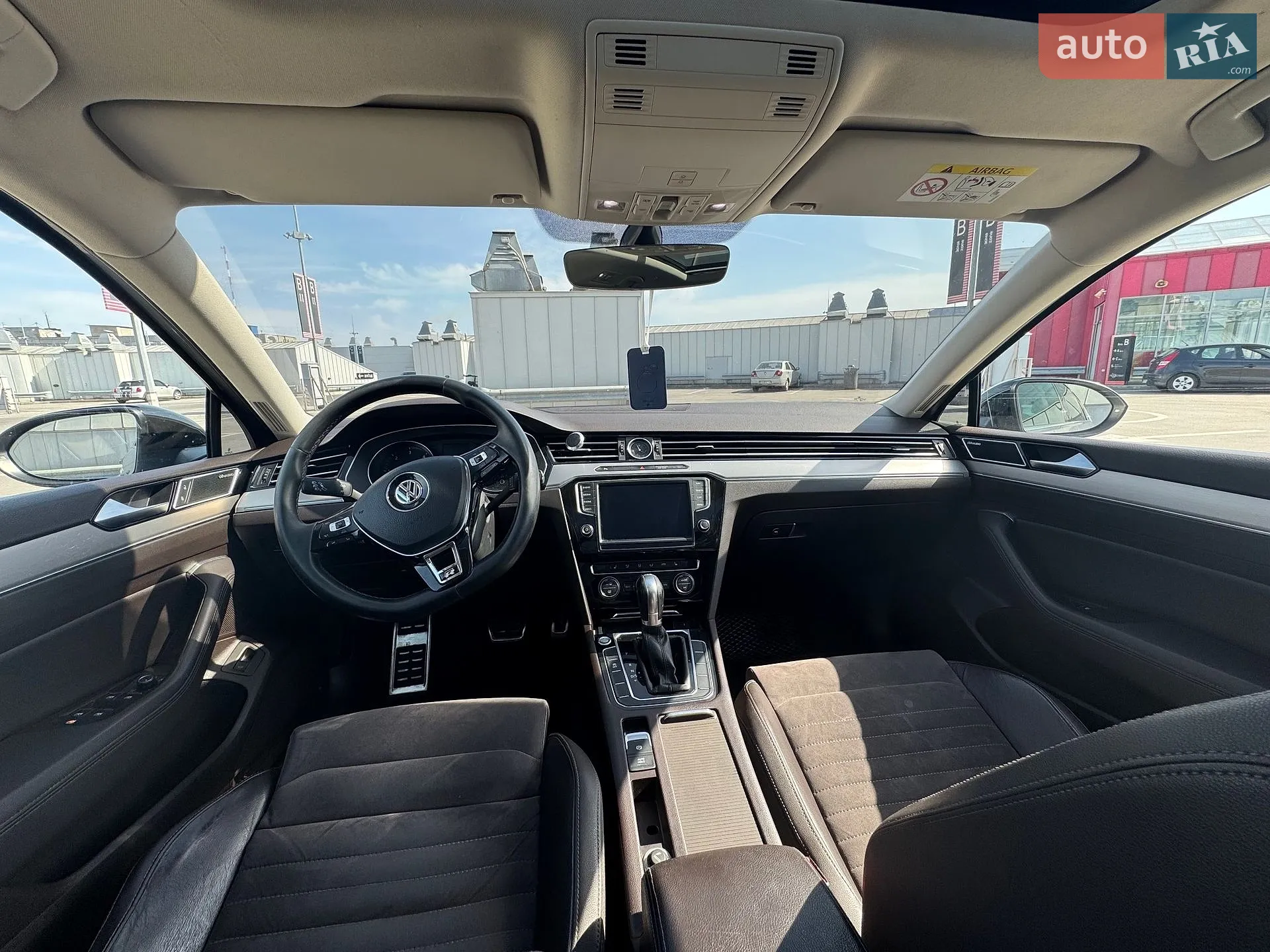 2015 Volkswagen Passat - мініатюра 16
