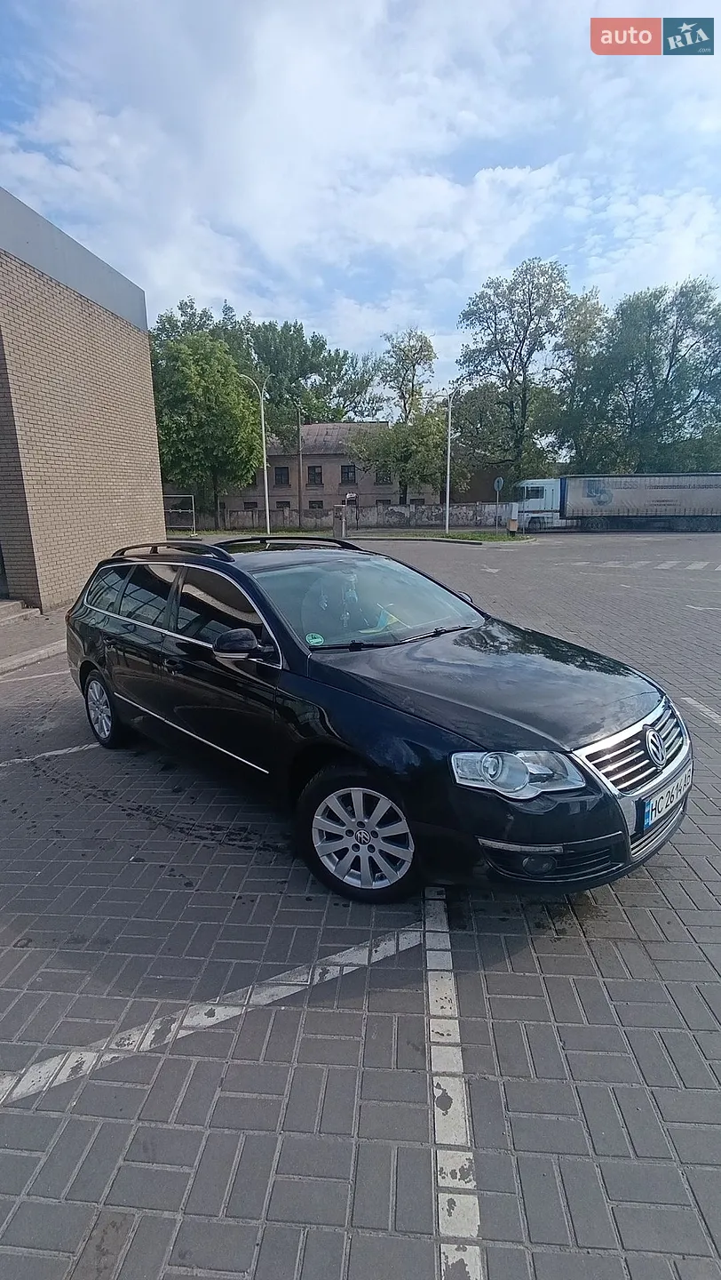 2010 Volkswagen Passat - мініатюра 5